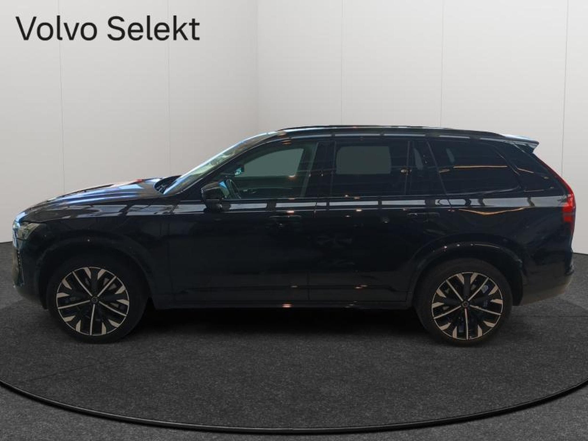 Volvo XC90 T8 AWD Ultra Dark / Hybride (2025) - Photo 4