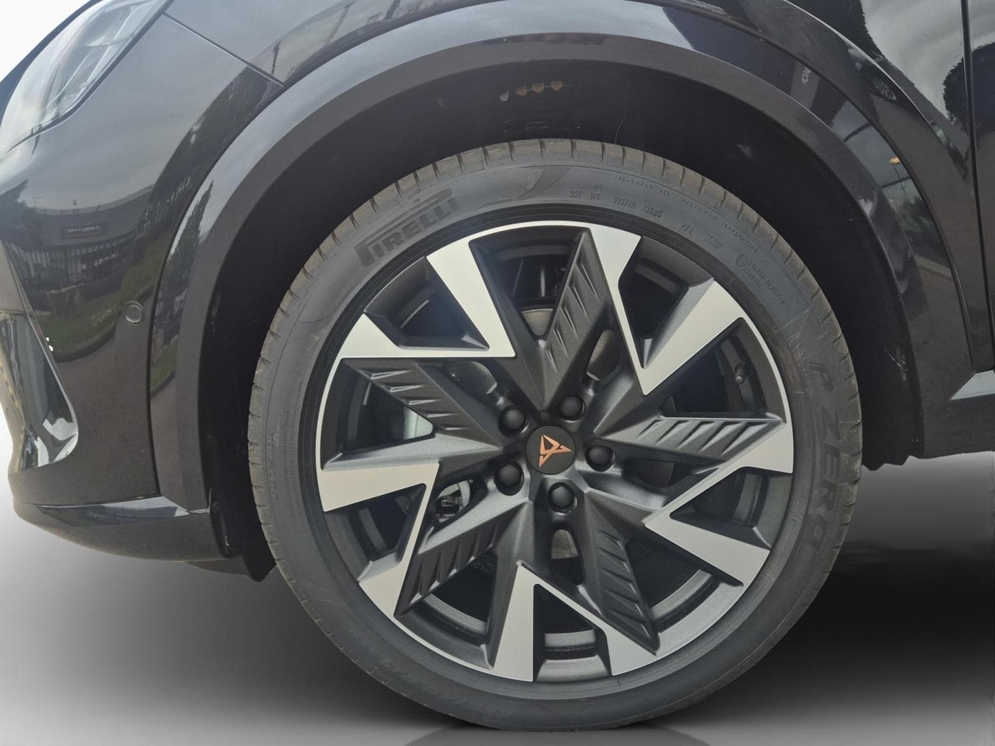 Cupra Formentor 1.5 eTSI DSG (2026) - Photo 9