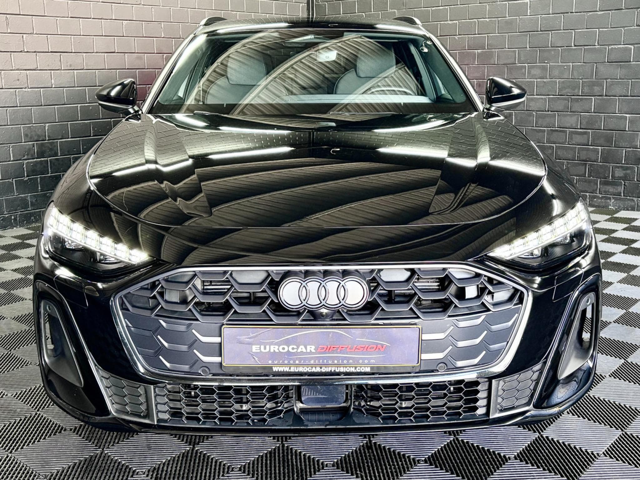 Audi A5 2.0 TFSI 204 CV AVANT S TRONIC S LINE PLUS *CAMERA* (2025) - Photo 2