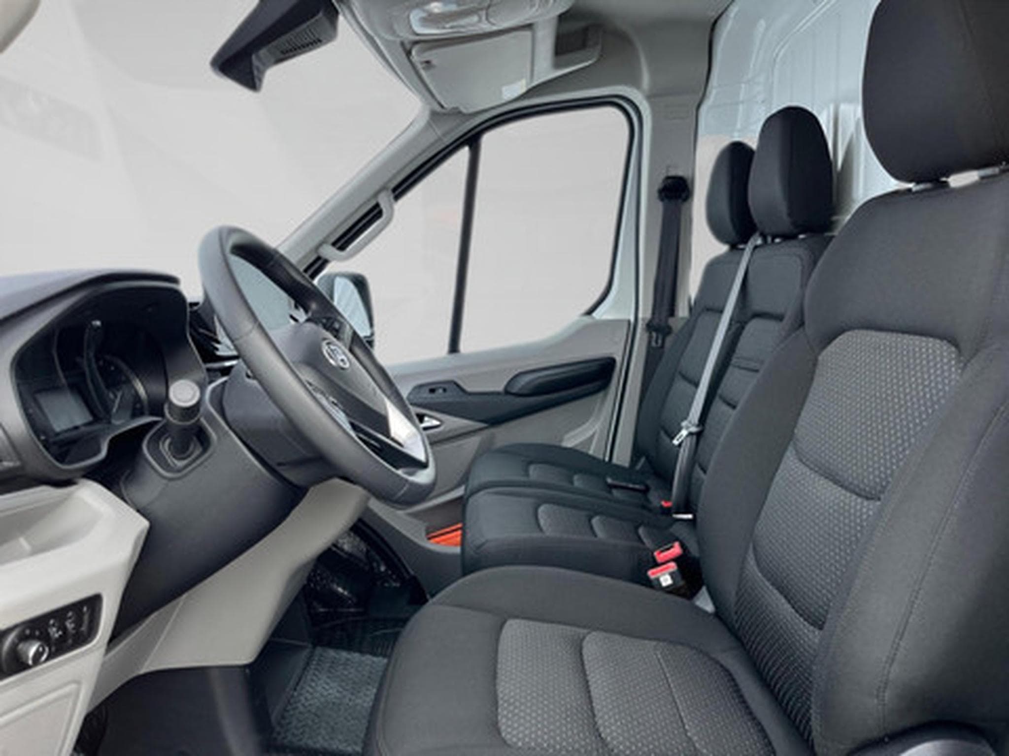Maxus eDeliver 9 72 KWh (2023) - Photo 4