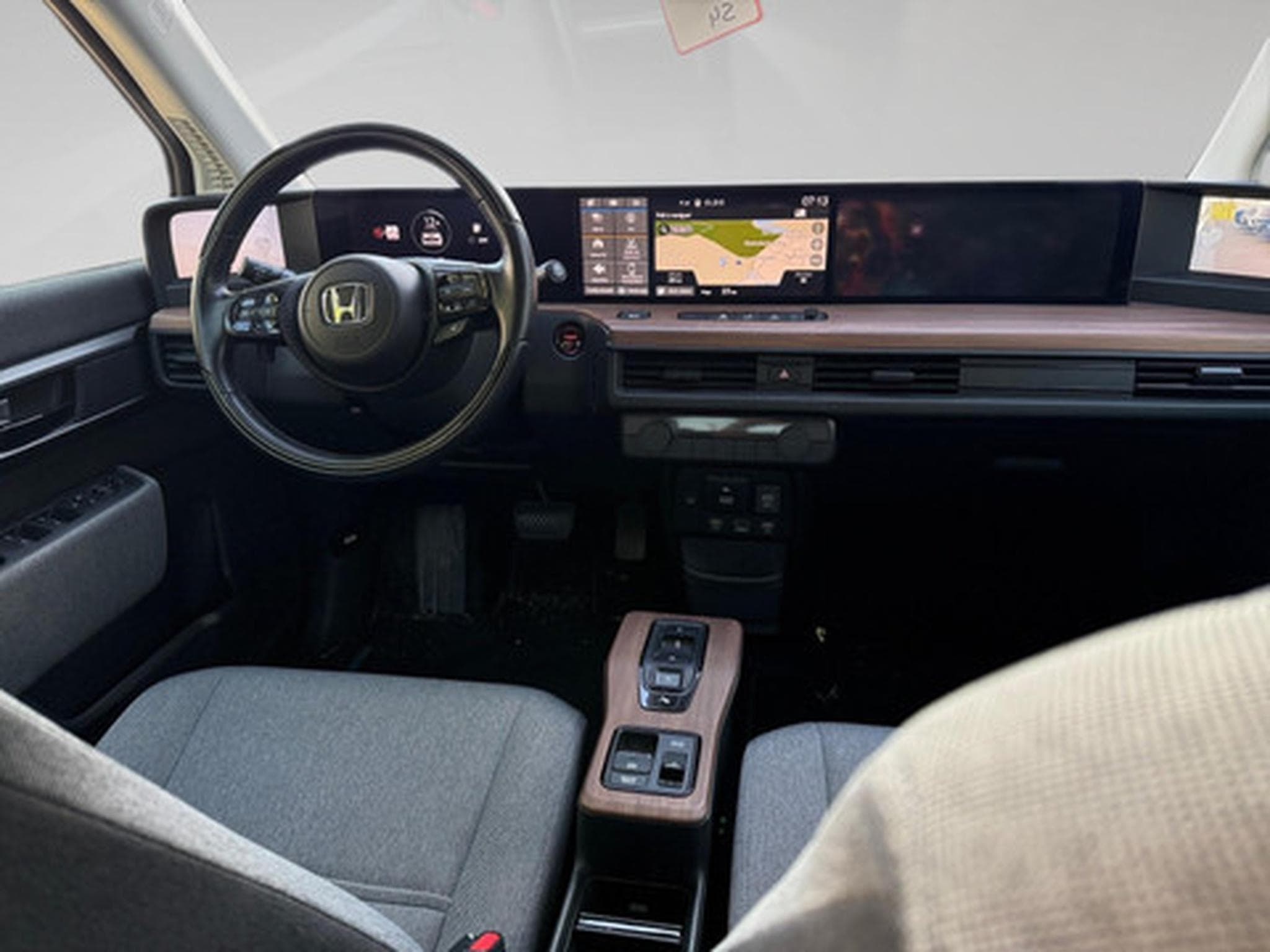 Honda e ADVANC (2020) - Photo 7