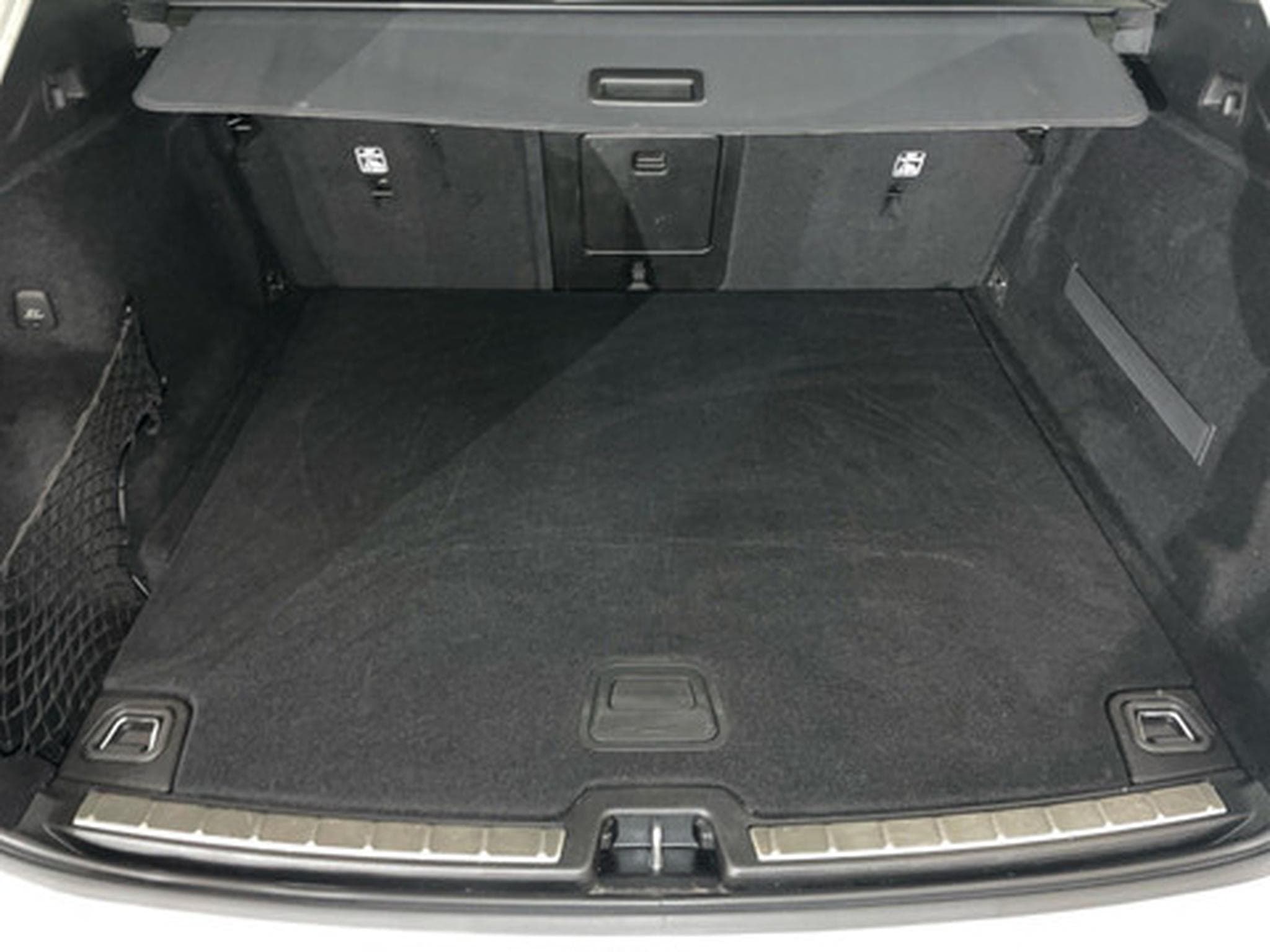 Volvo XC60 2.0 D4 Geartronic Momentum (2019) - Photo 12