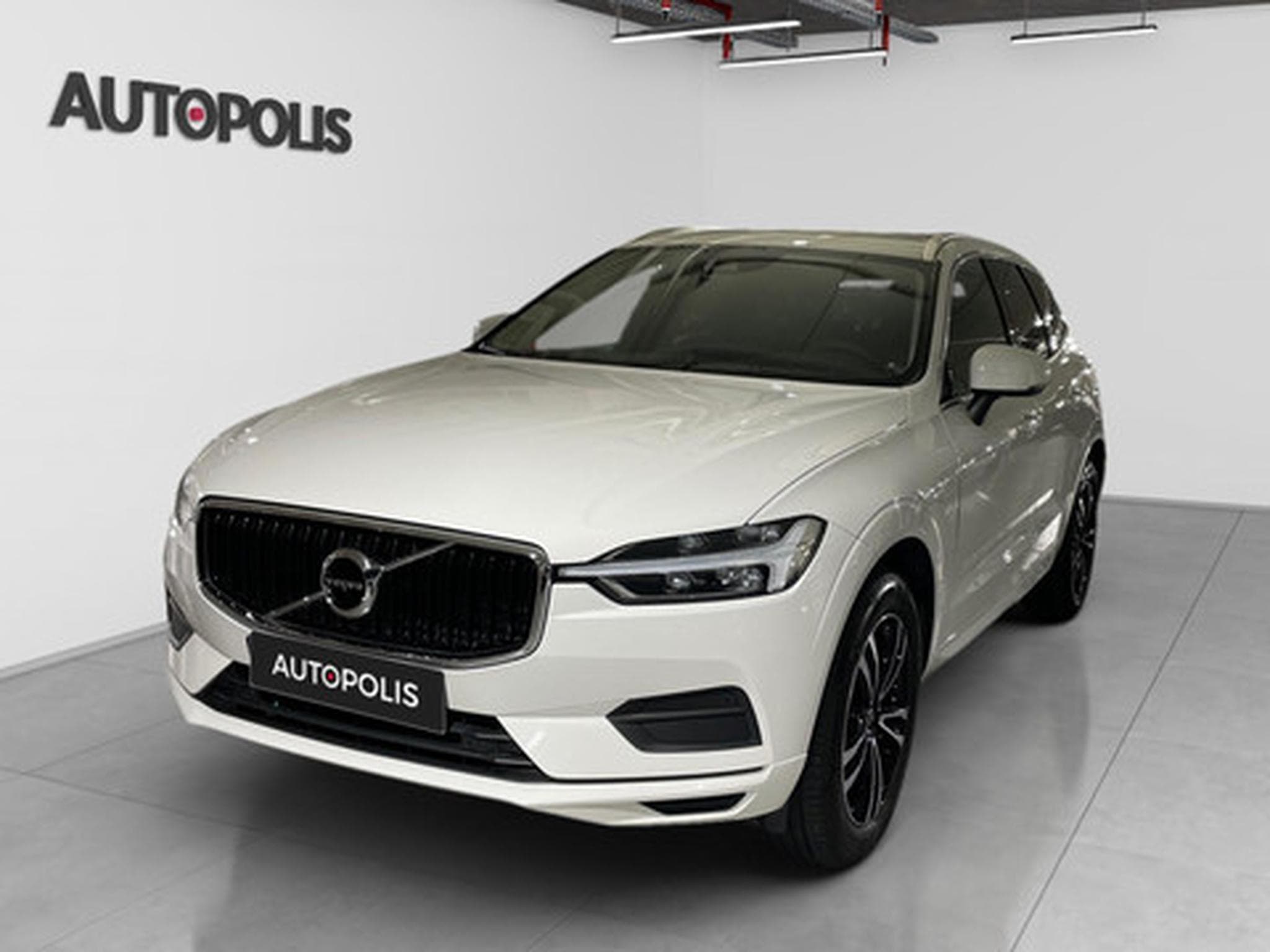 Volvo XC60 2.0 D4 Geartronic Momentum (2019) - Photo 17