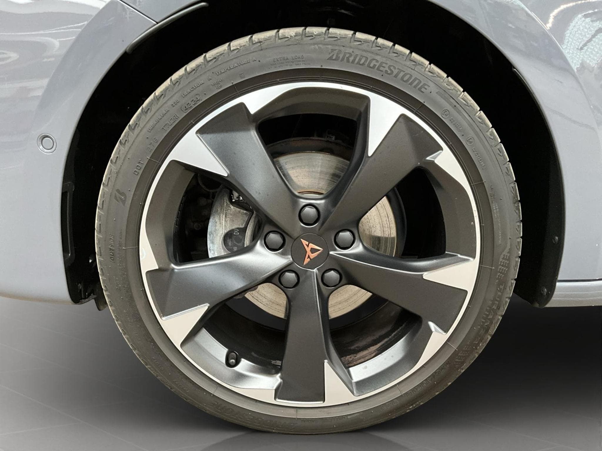 Cupra Leon DSG+Dinamica+Pure-Perf+Int.Drive (2025) - Photo 8
