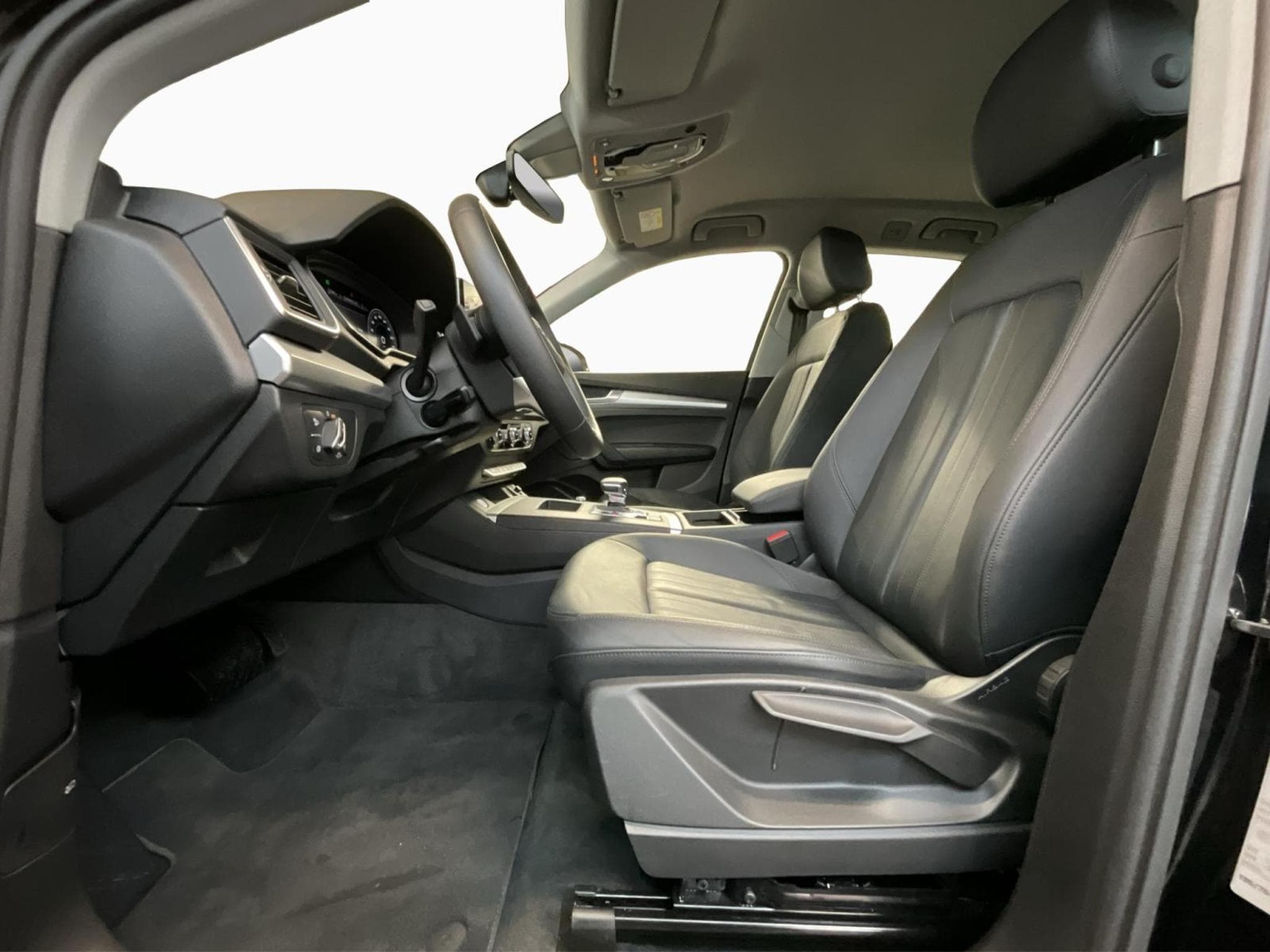 Audi Q5 Advanced+40TDI+Quattro+S-Tronic+P.Ass.-Tour+P.Business+ (2024) - Photo 2