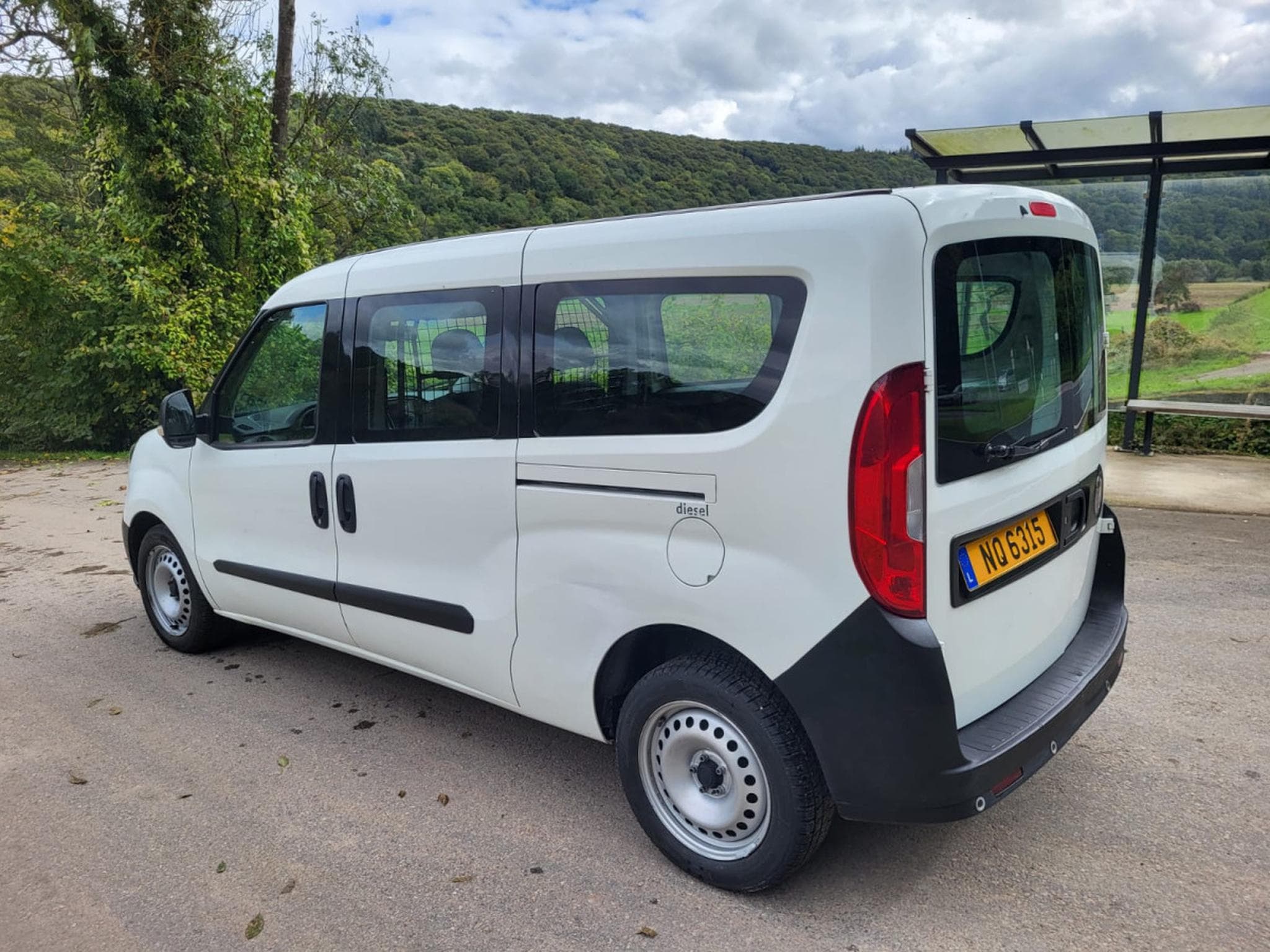 Fiat Doblo Cargo Maxi 1.3 Diesel Multijet (2018) - Photo 4