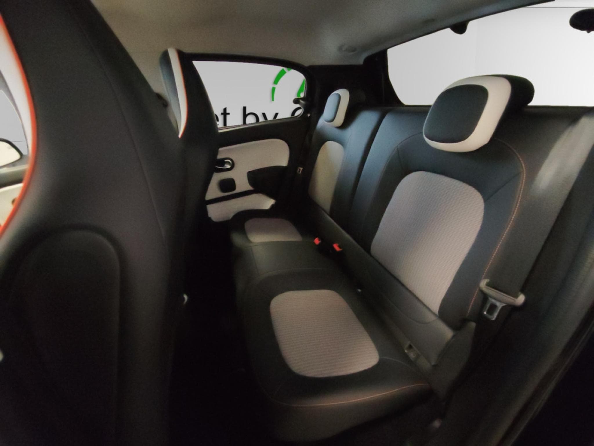 Renault Twingo Vibes ZE (2021) - Photo 11