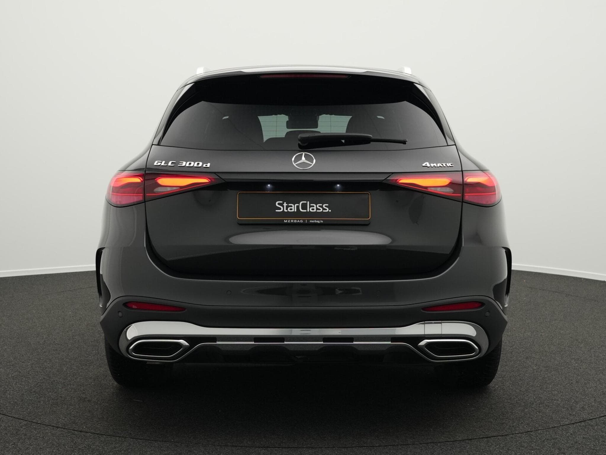 Mercedes GLC 300 d 4MATIC AMG-Line LED+Kamera+AHK+Memory (2025) - Photo 4