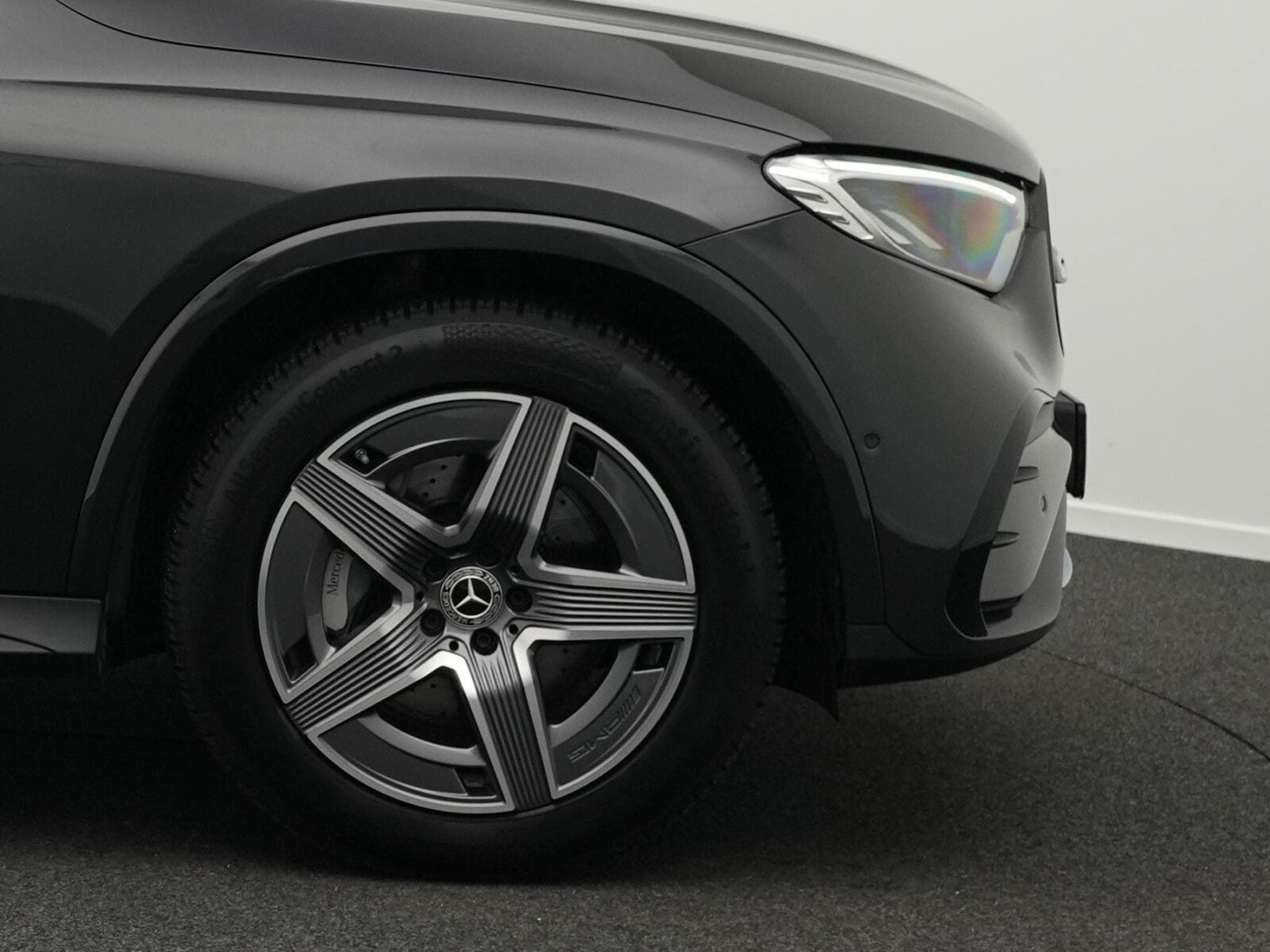 Mercedes GLC 300 d 4MATIC AMG-Line LED+Kamera+AHK+Memory (2025) - Photo 6