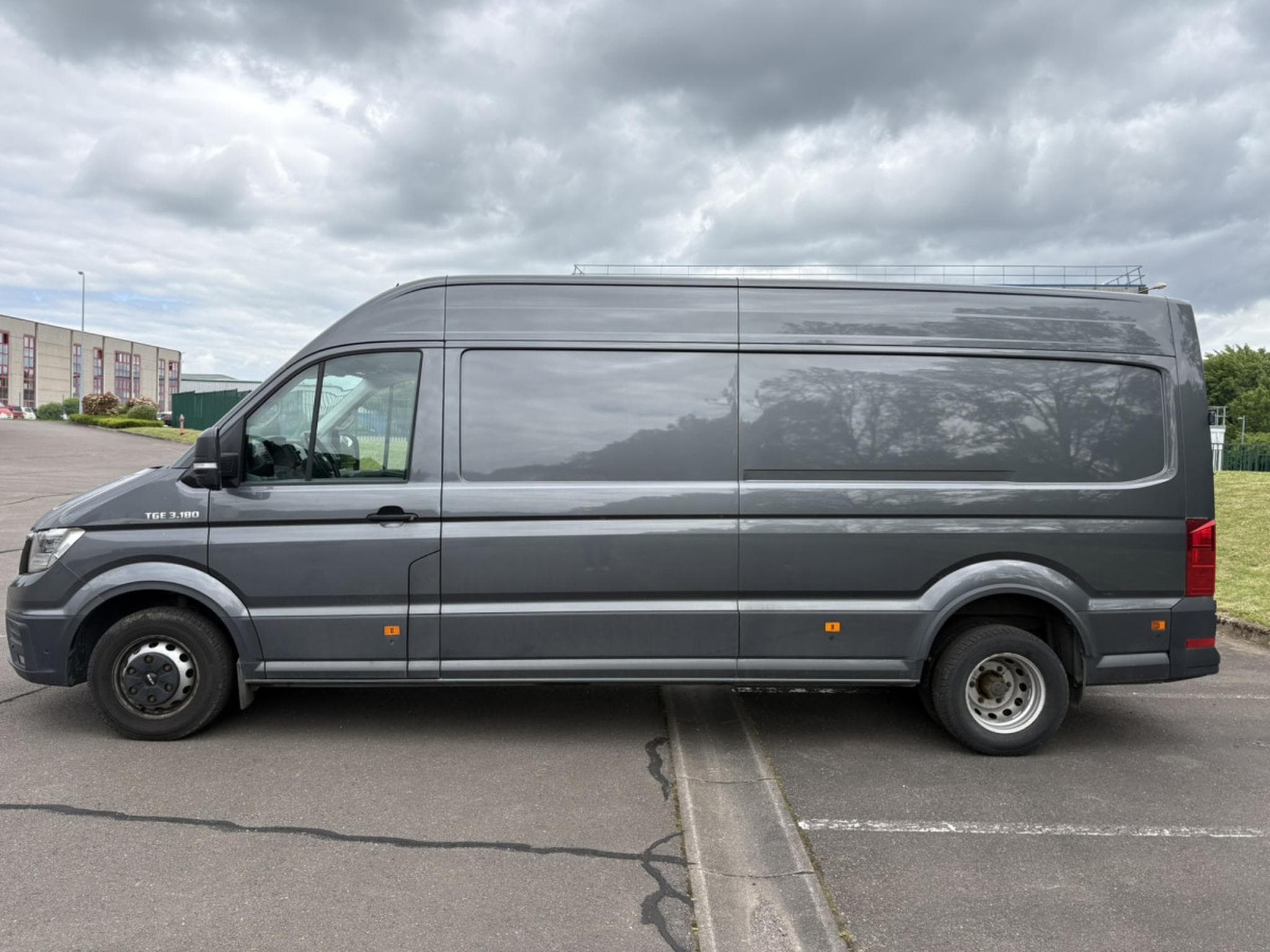 MAN TGE 3.180 L4H3 (2022) - Photo 2