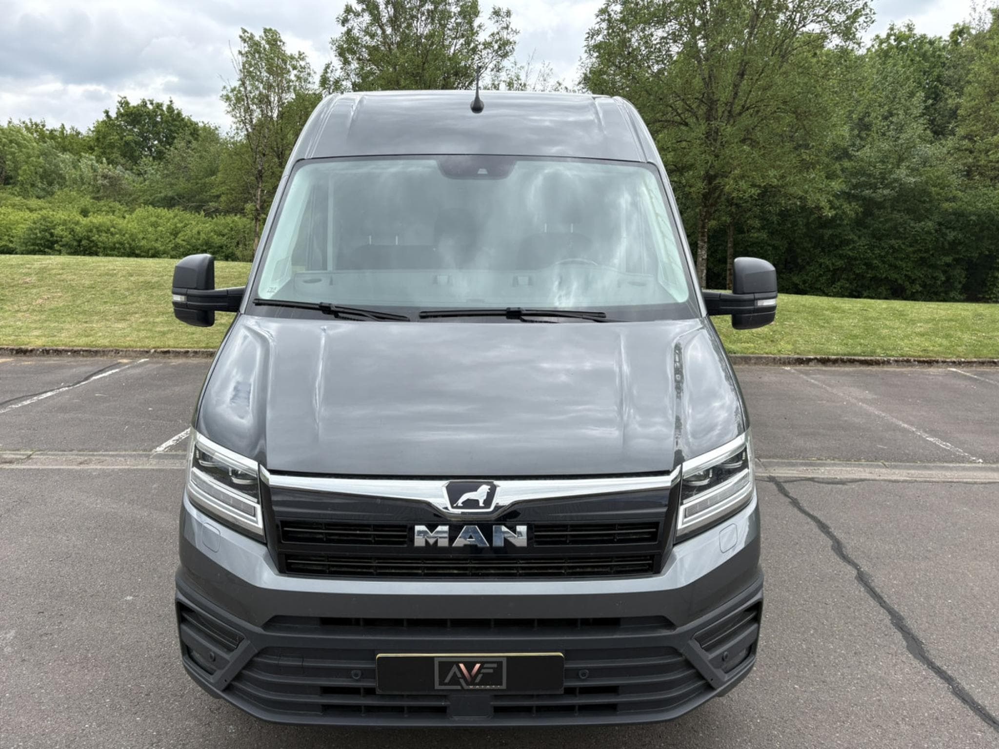 MAN TGE 3.180 L4H3 (2022) - Photo 8