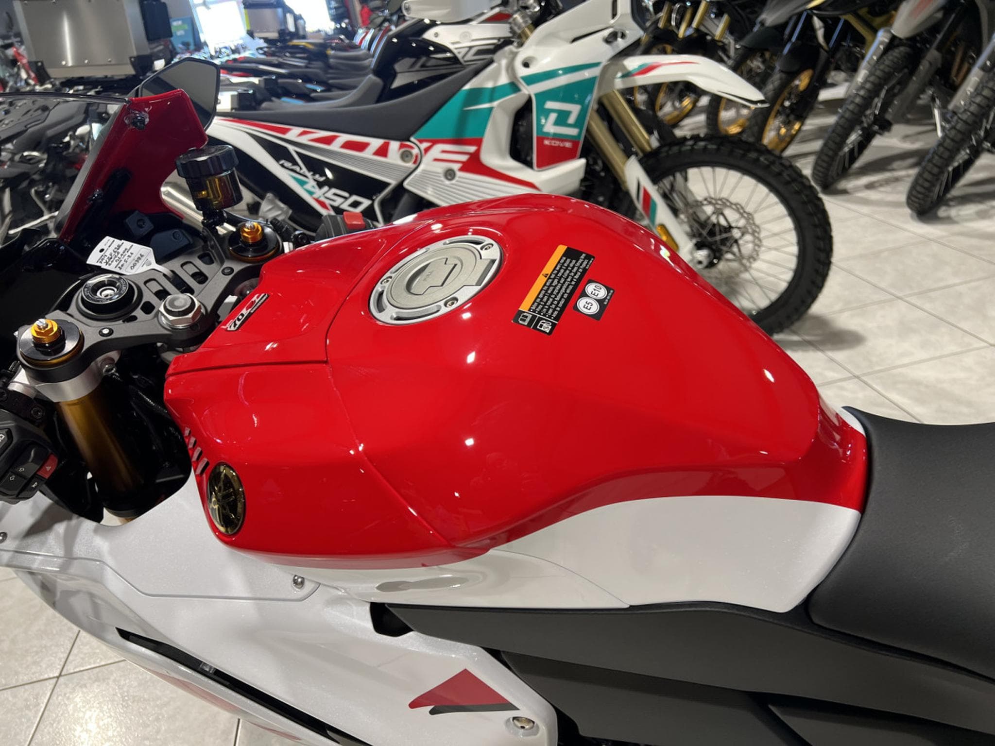 Yamaha R7 70 TH (2026) - Photo 6