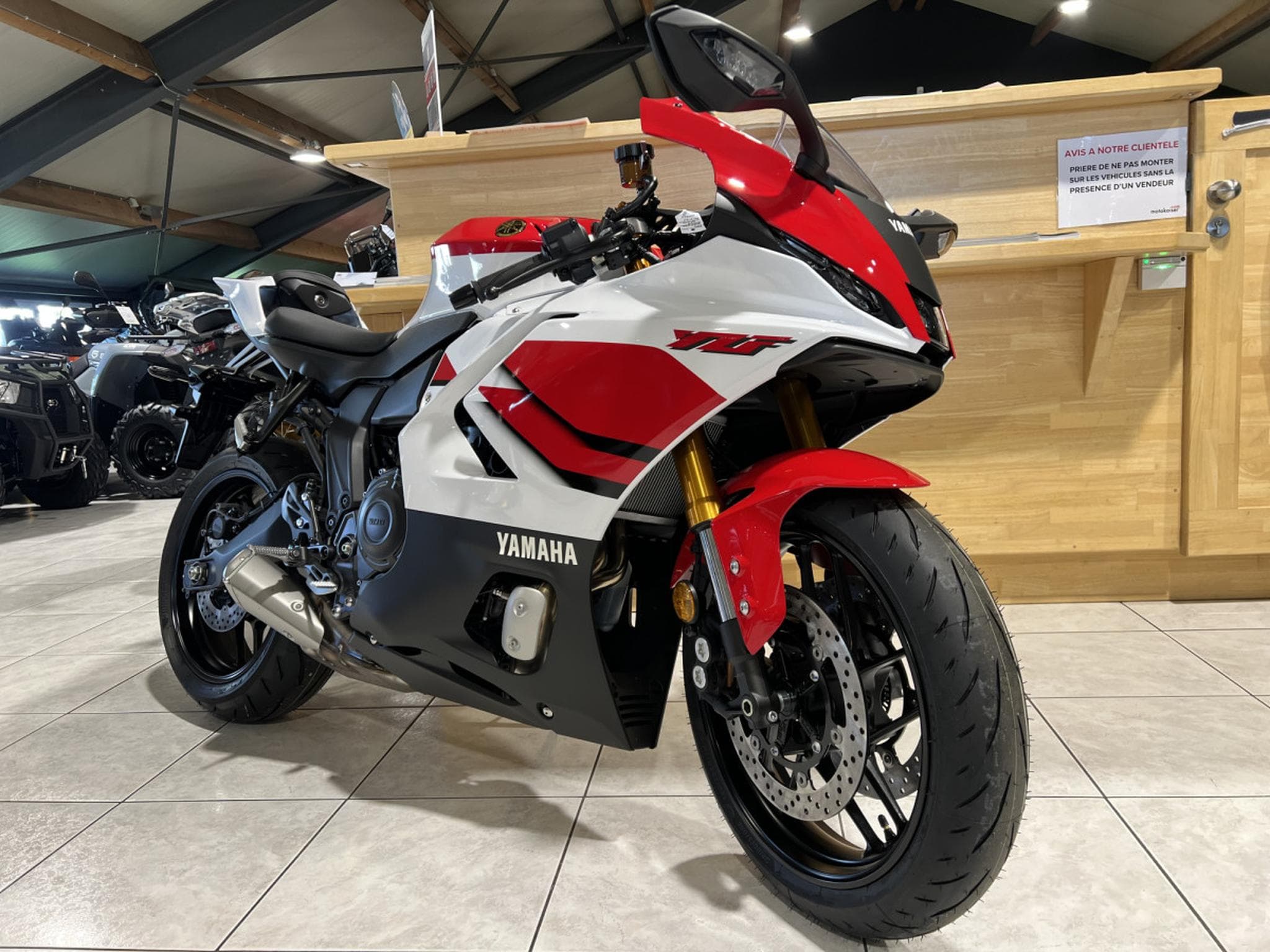 Yamaha R7 70 TH (2026) - Photo 7