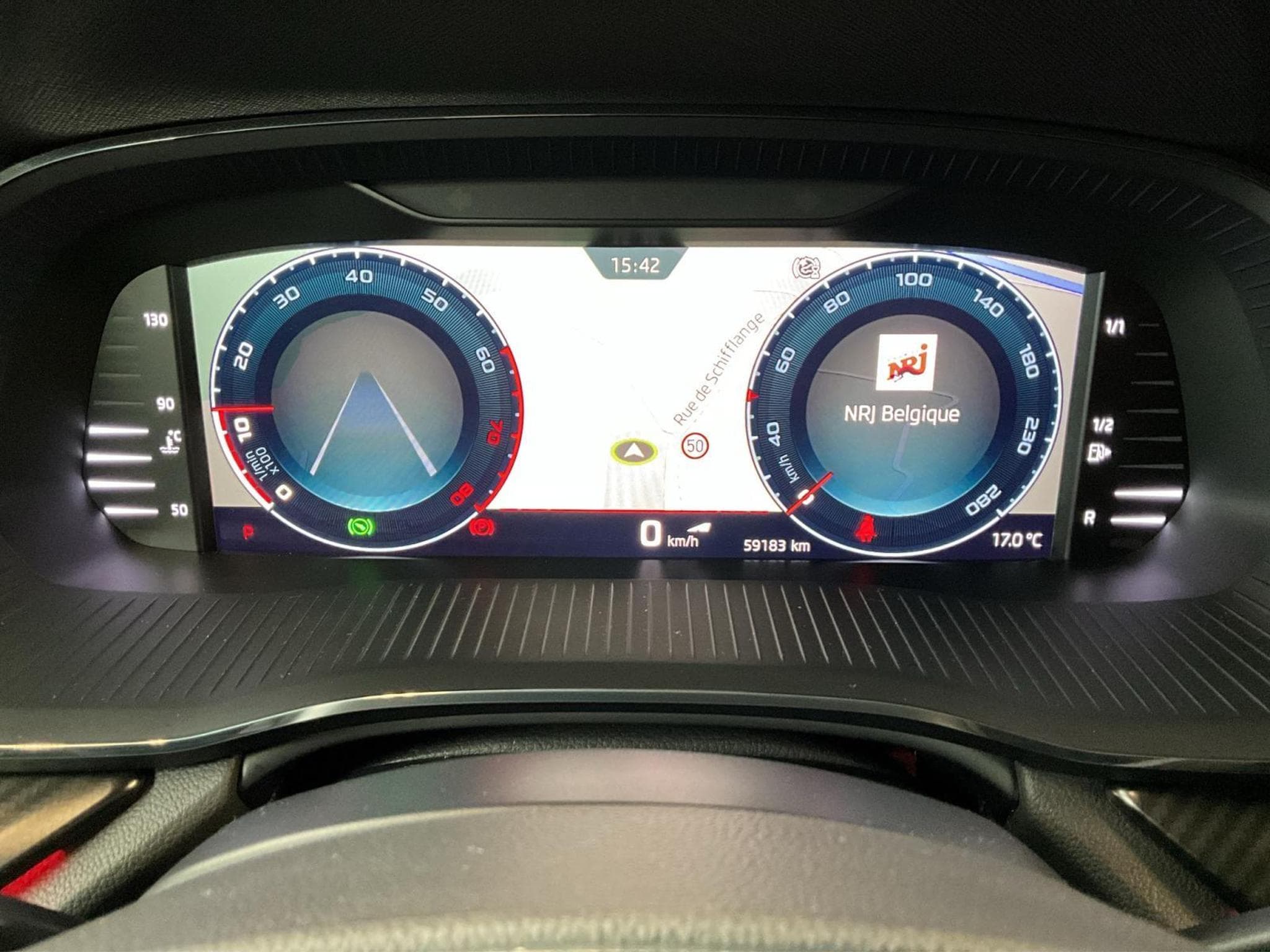 Skoda Octavia RS+DSG+Navi+LED+P.Challenge (2023) - Photo 13