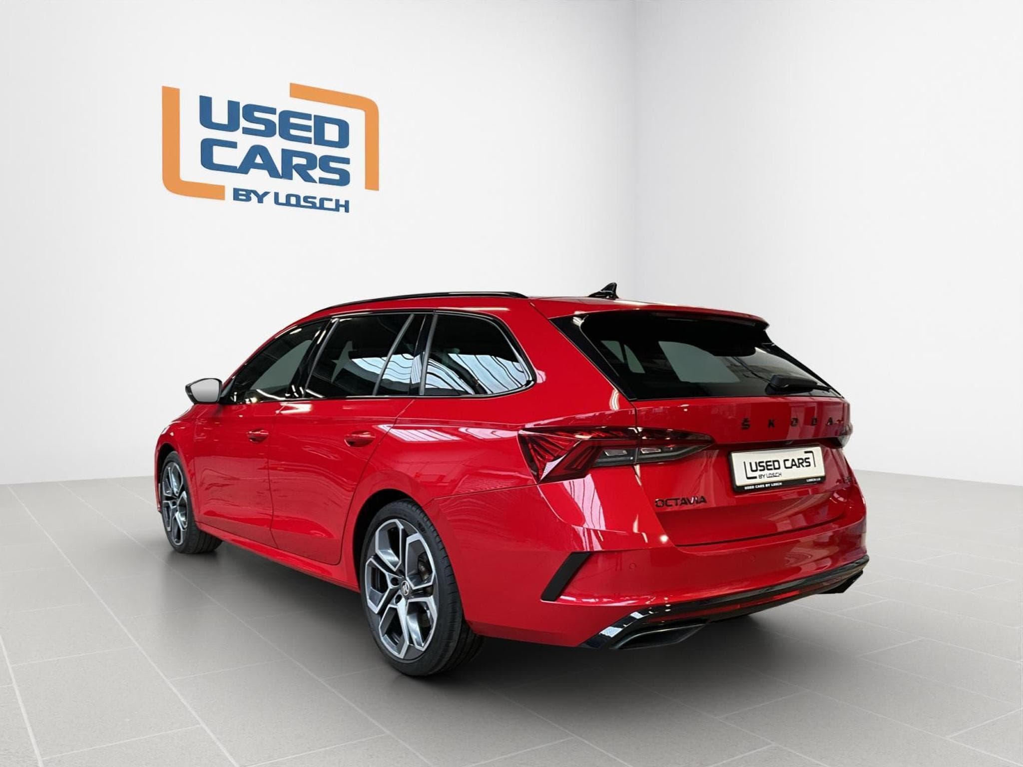 Skoda Octavia RS+DSG+Navi+LED+P.Challenge (2023) - Photo 6