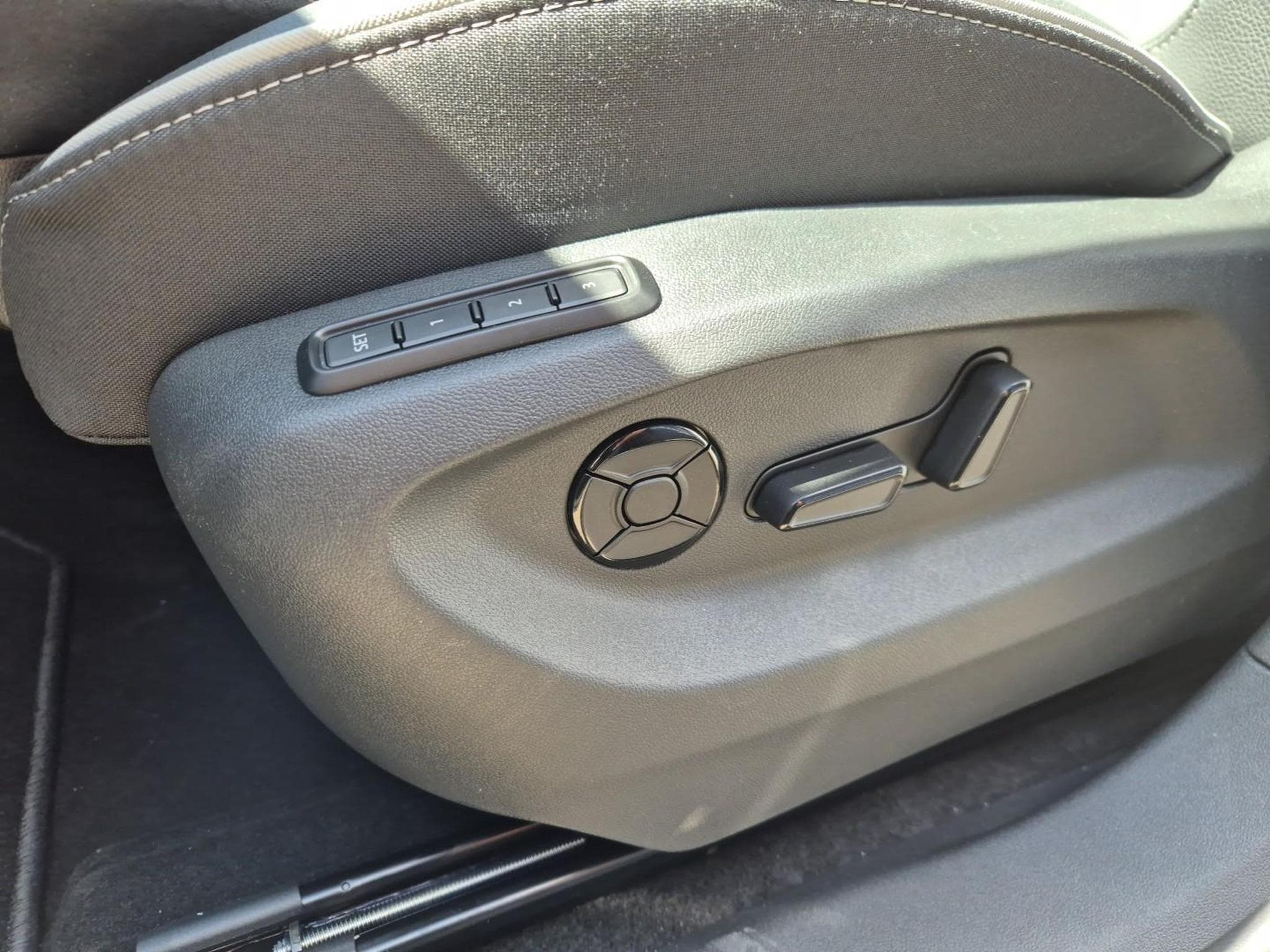 Skoda Kodiaq Sportline 1.5 TSI (2026) - Photo 18