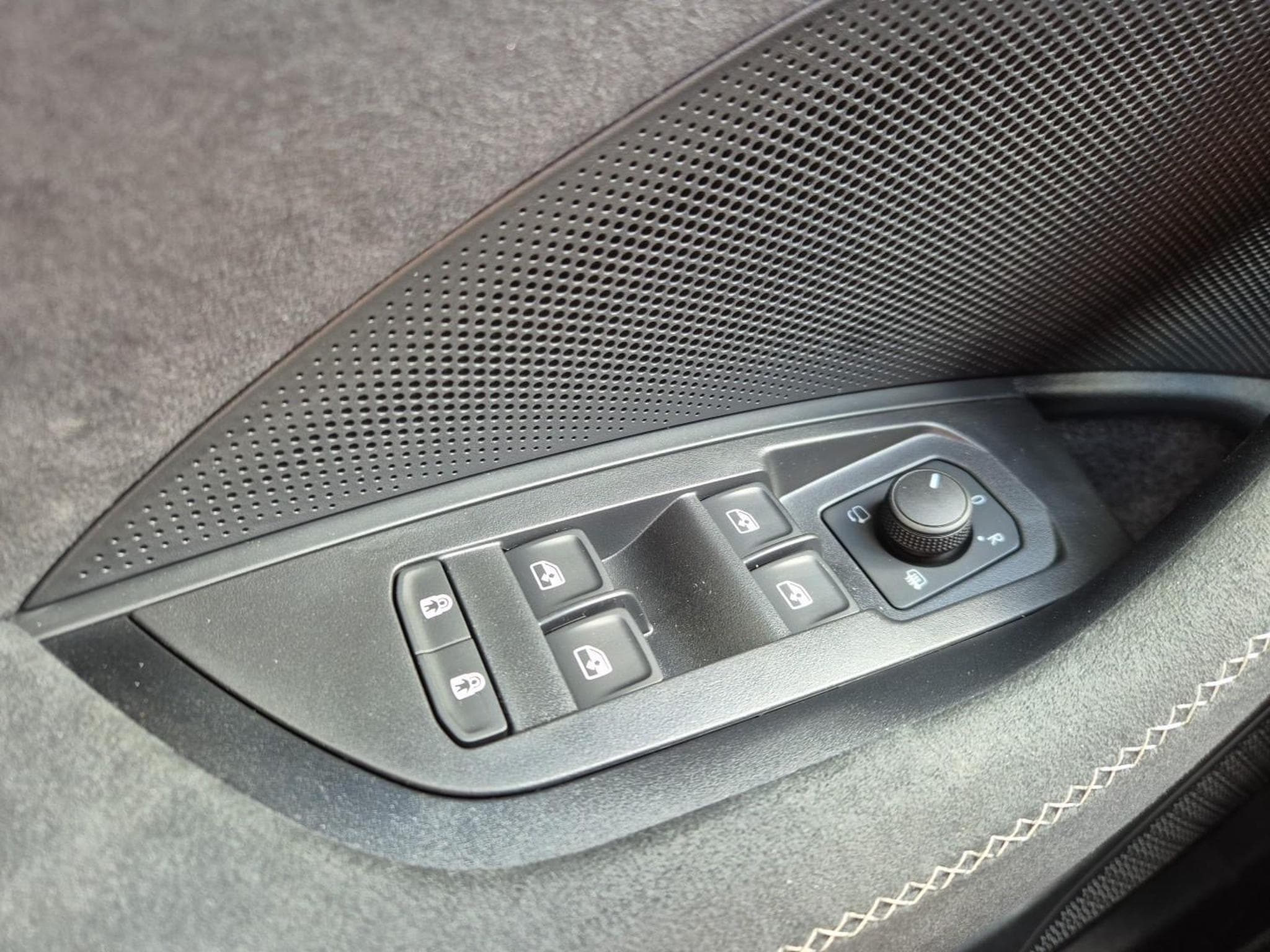 Skoda Kodiaq Sportline 1.5 TSI (2026) - Photo 19