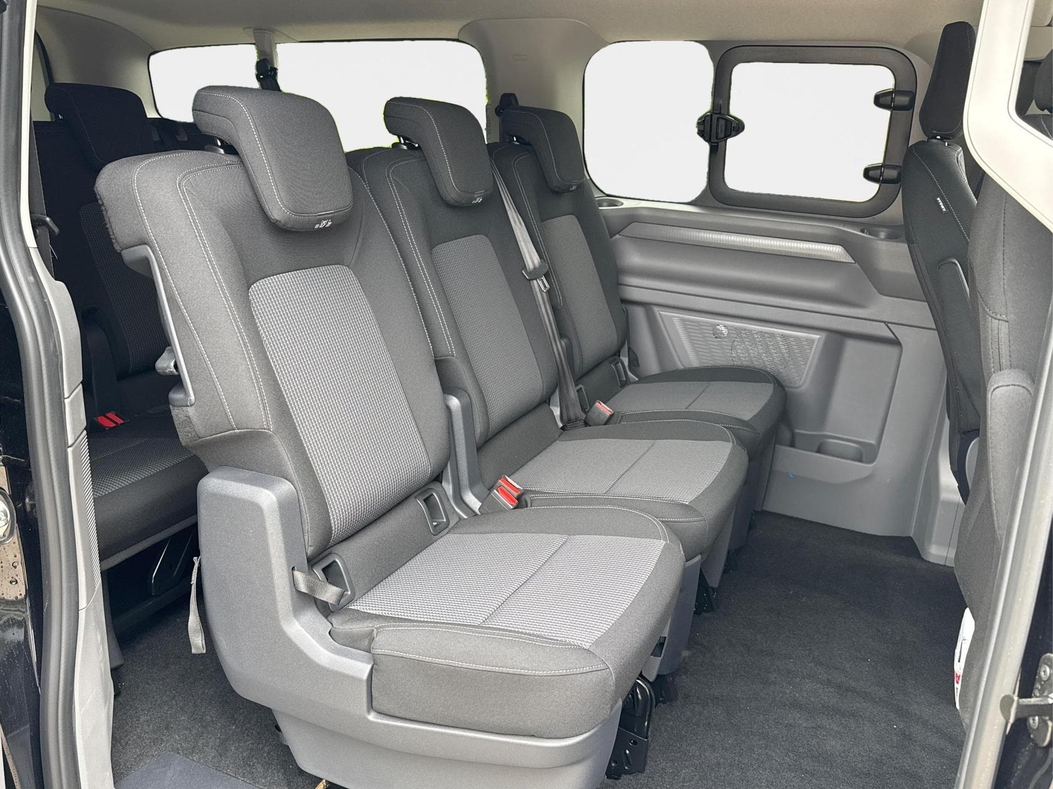 VW T7 Basis (2026) - Photo 18
