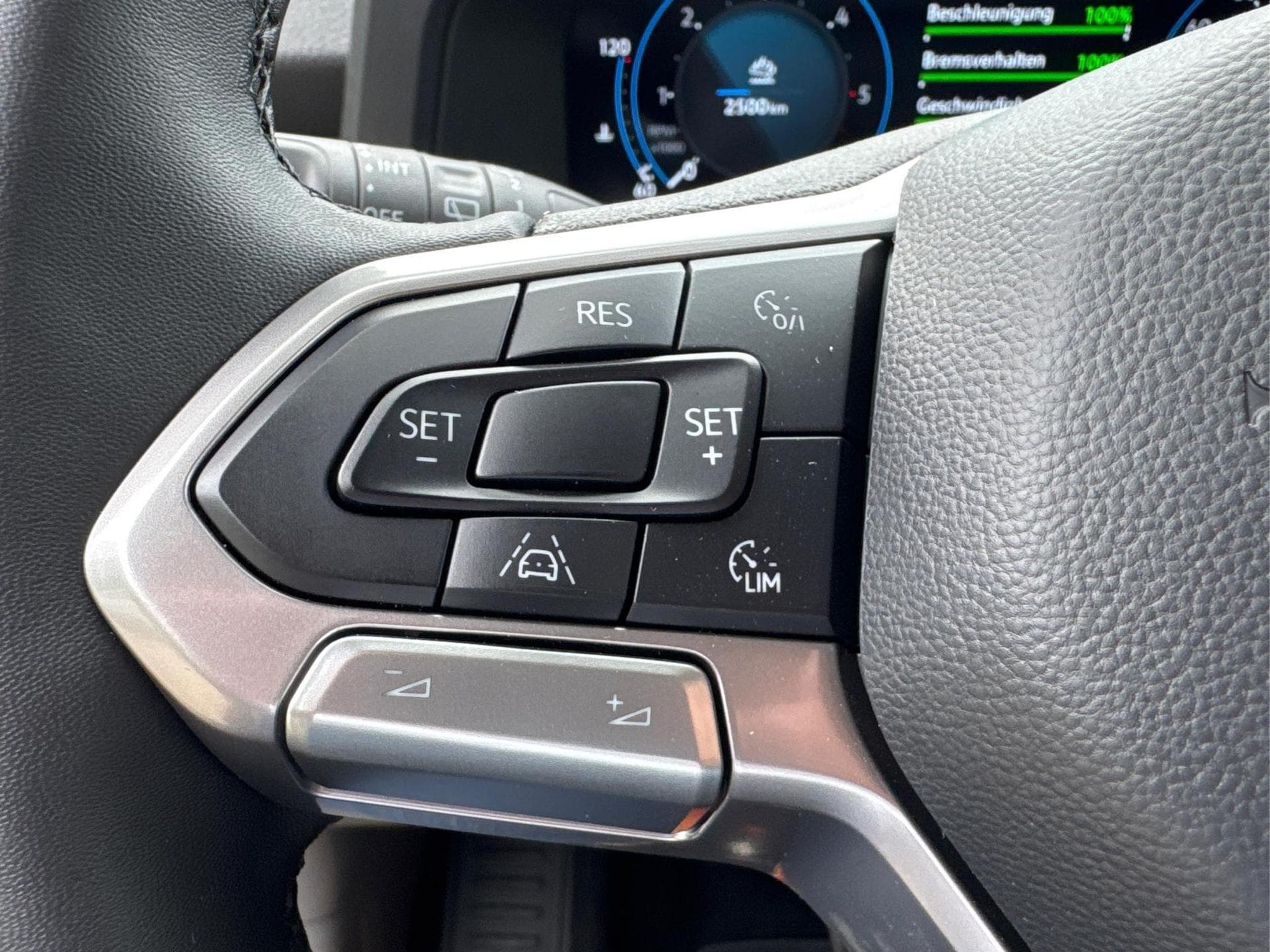 VW T7 Basis (2026) - Photo 25