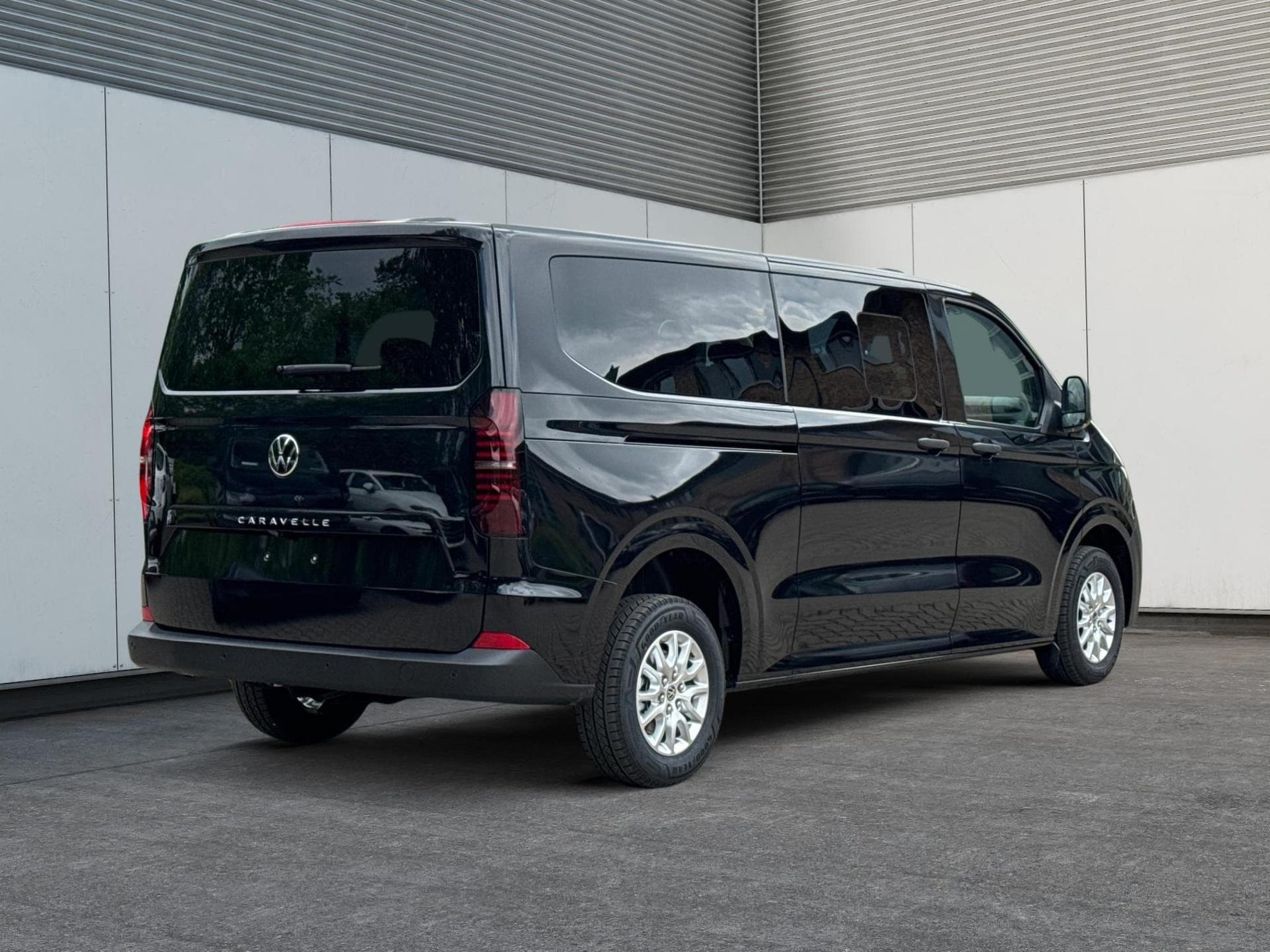 VW T7 Basis (2026) - Photo 3