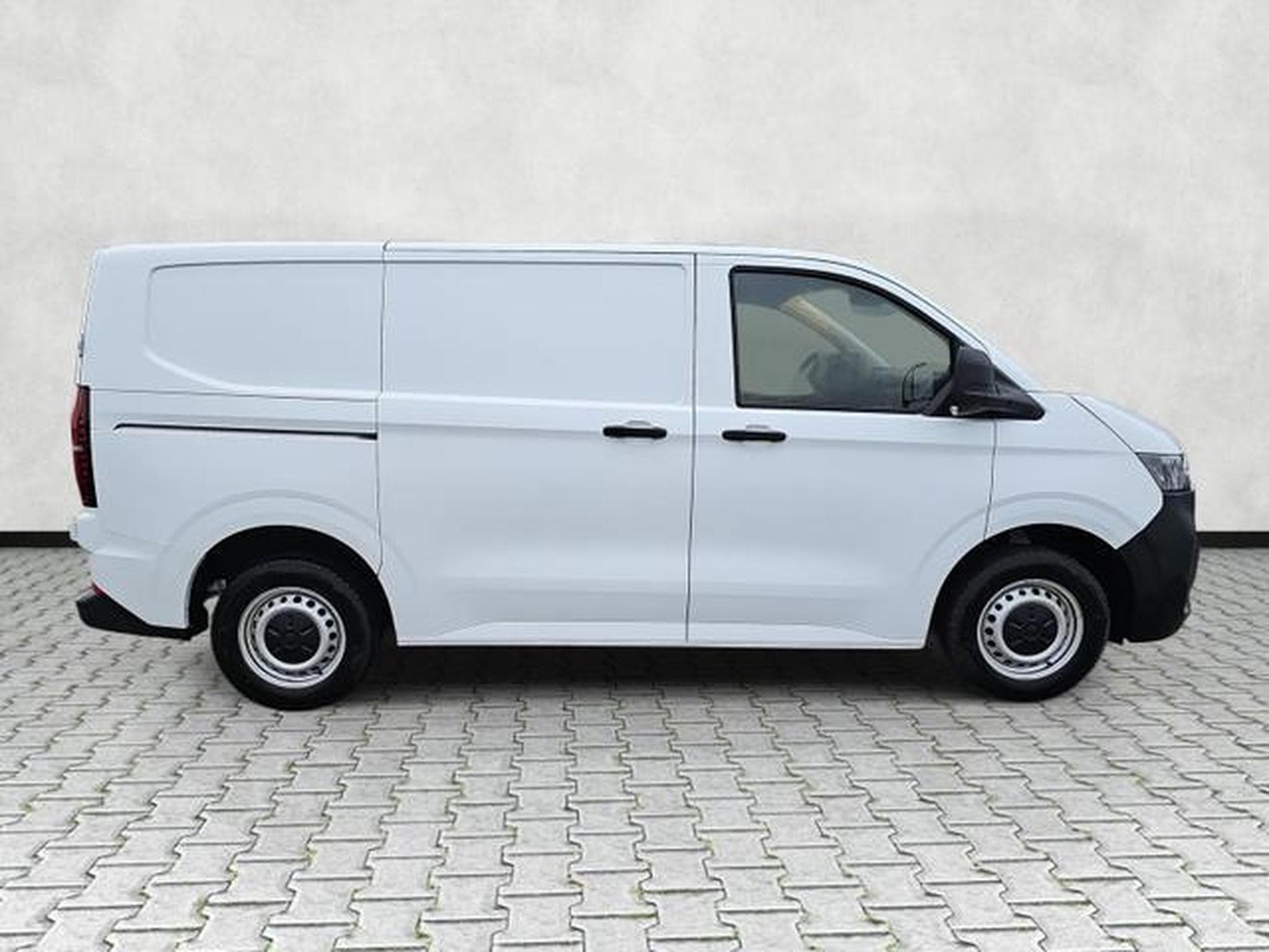 VW T7 Transporter Kaste 2.0 TDI 81 kW KR (2026) - Photo 8