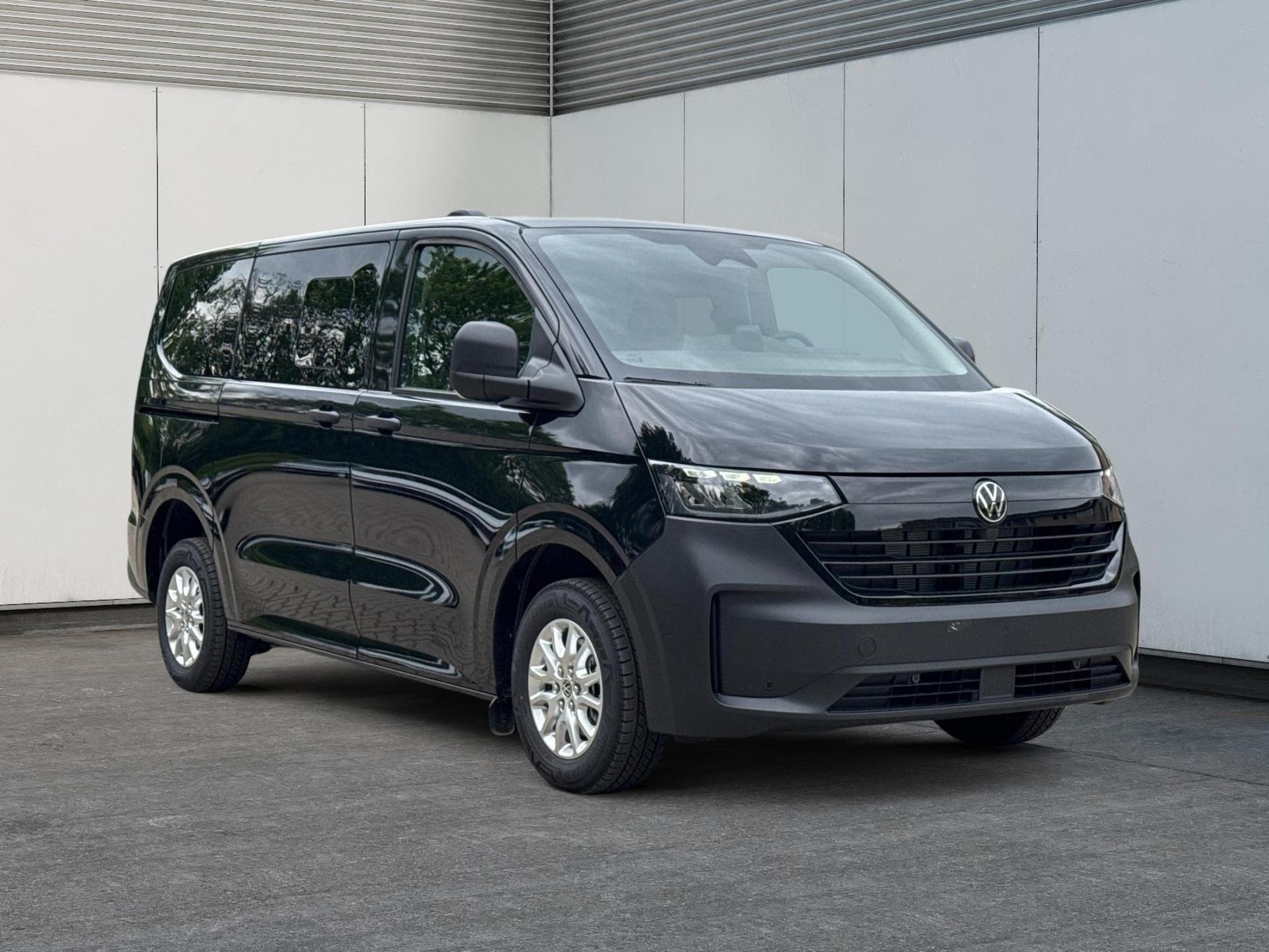 VW T7 Basis (2026) - Photo 3