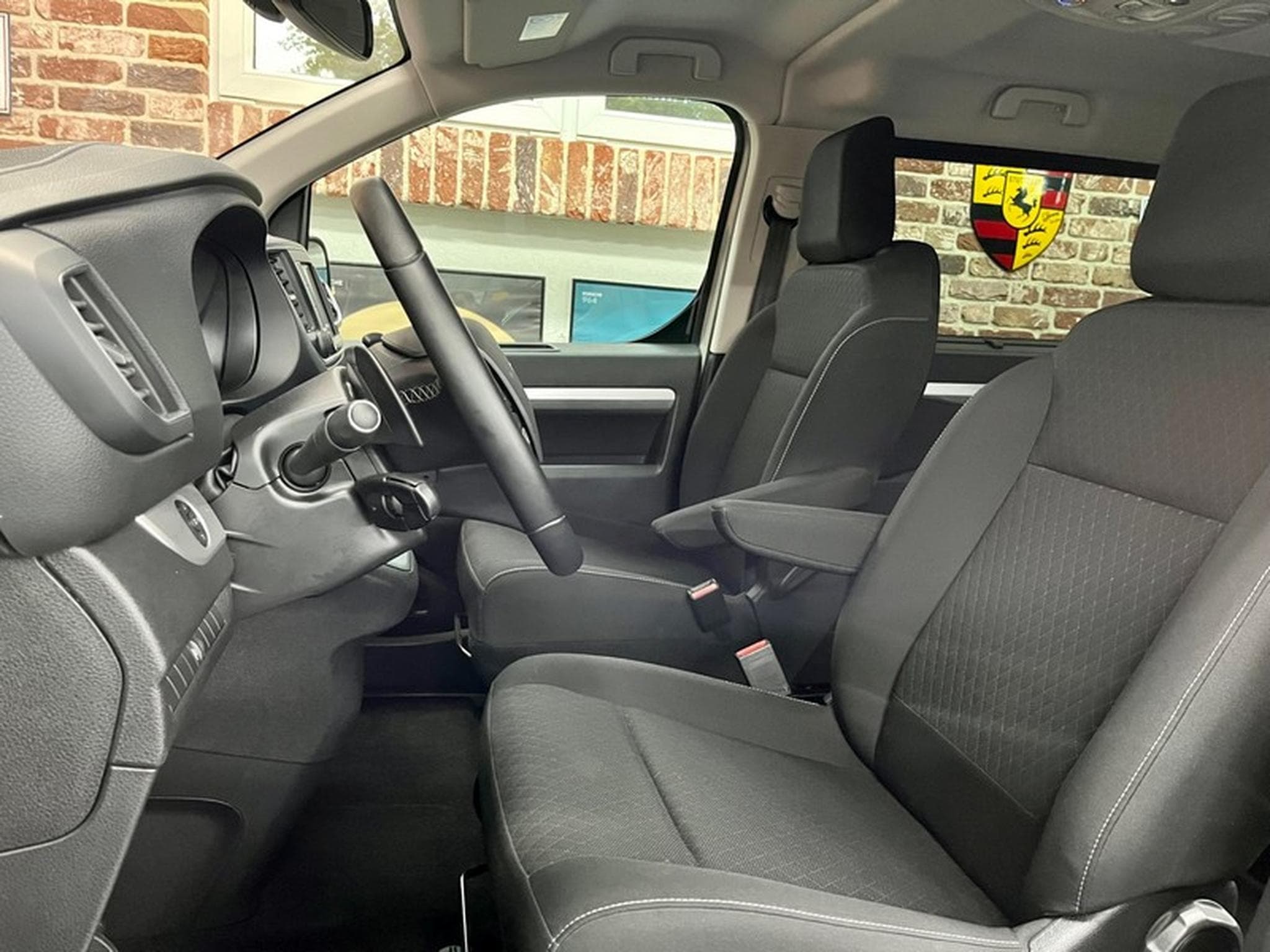 Opel ZAFIRA ZAFIRA LIFE 2.0 D 177cv Auto M-EDITION (8PLACES) (2022) - Photo 5