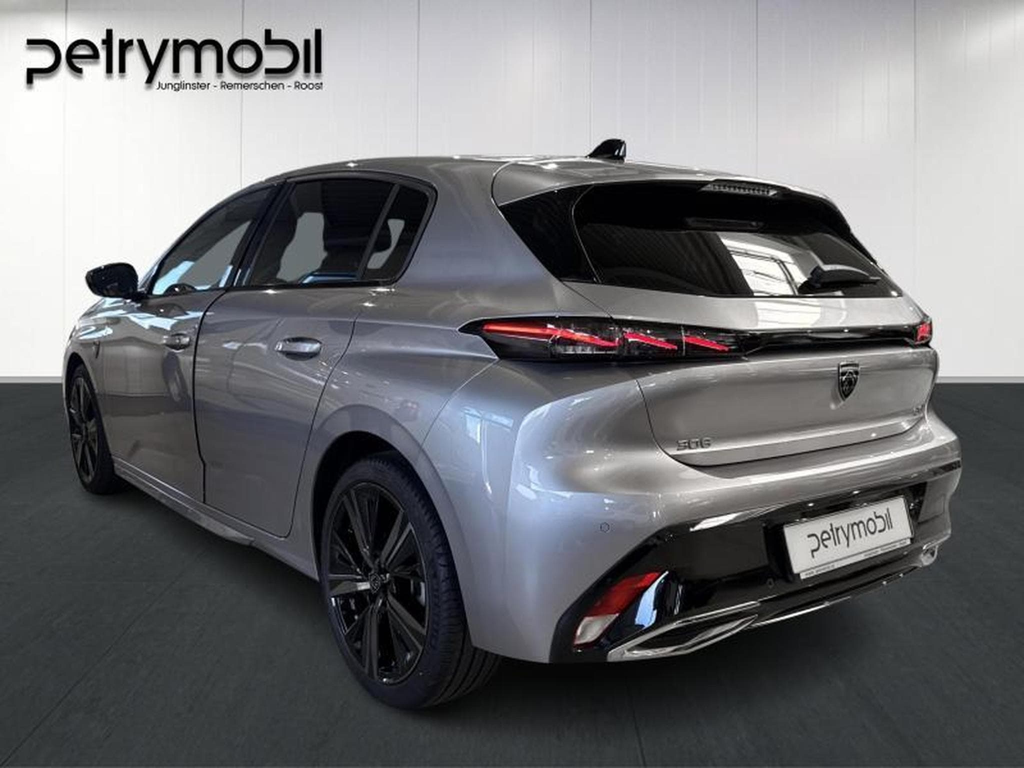 Peugeot 308 GT EAT8 (2024) - Photo 6