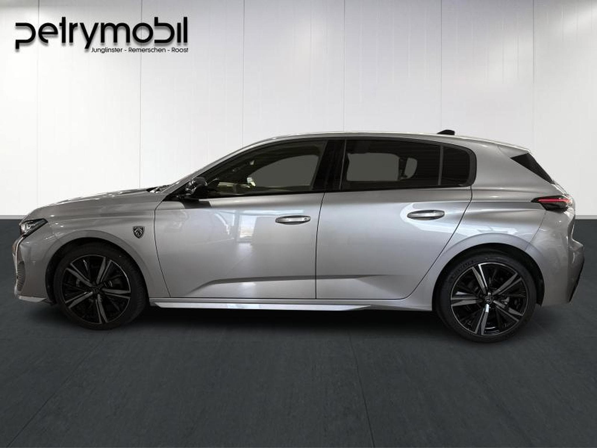 Peugeot 308 GT EAT8 (2024) - Photo 7