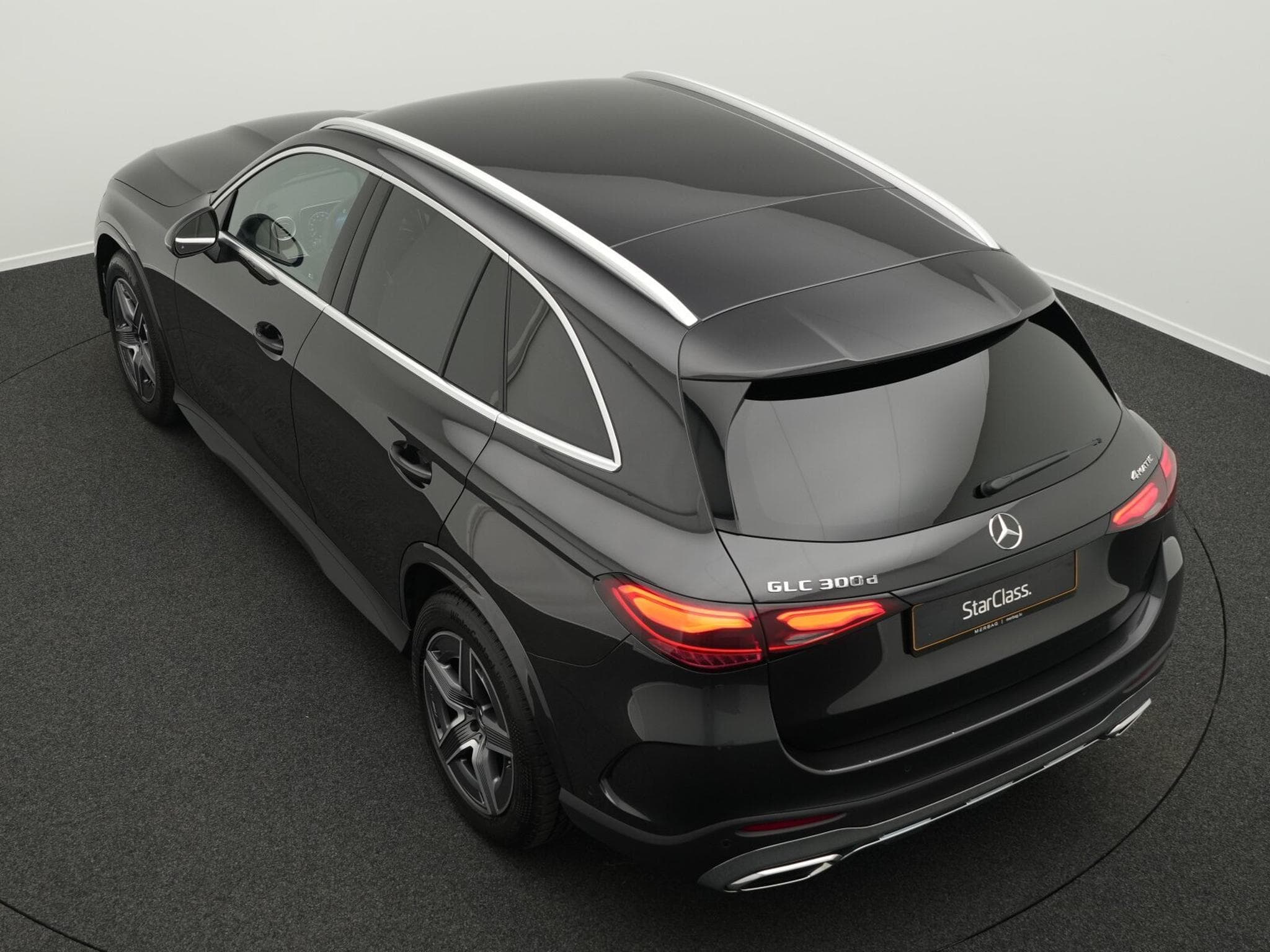 Mercedes GLC 300 d 4M AMG-Line LED+Kamera+Memo+19"+AHK (2025) - Photo 11