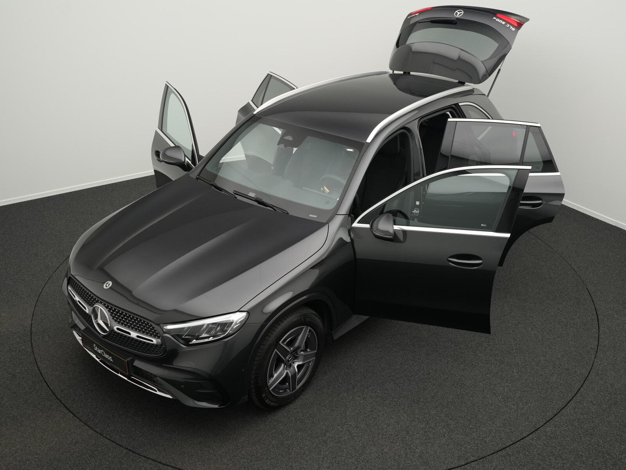 Mercedes GLC 300 d 4M AMG-Line LED+Kamera+Memo+19"+AHK (2025) - Photo 12