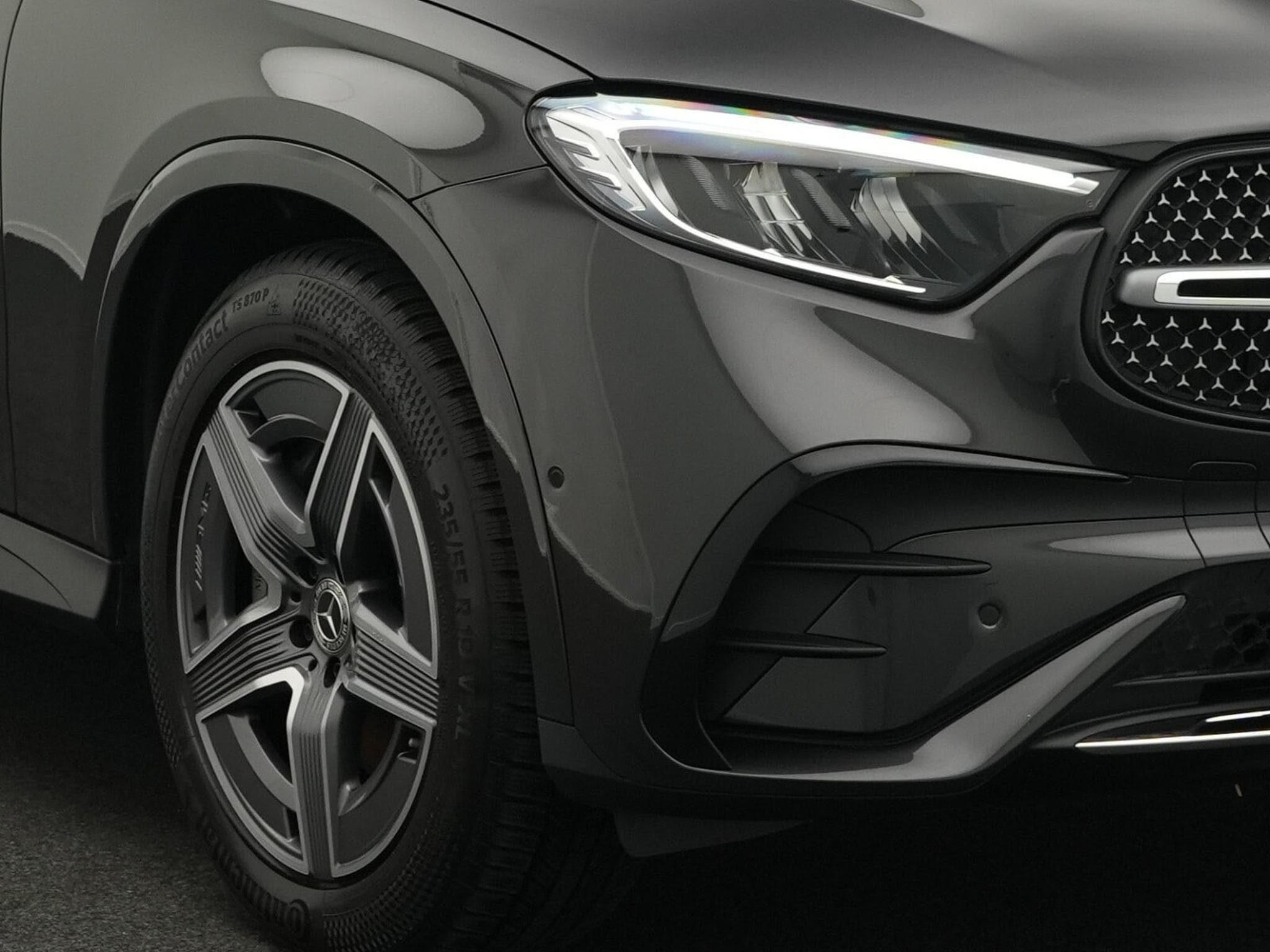 Mercedes GLC 300 d 4M AMG-Line LED+Kamera+Memo+19"+AHK (2025) - Photo 7