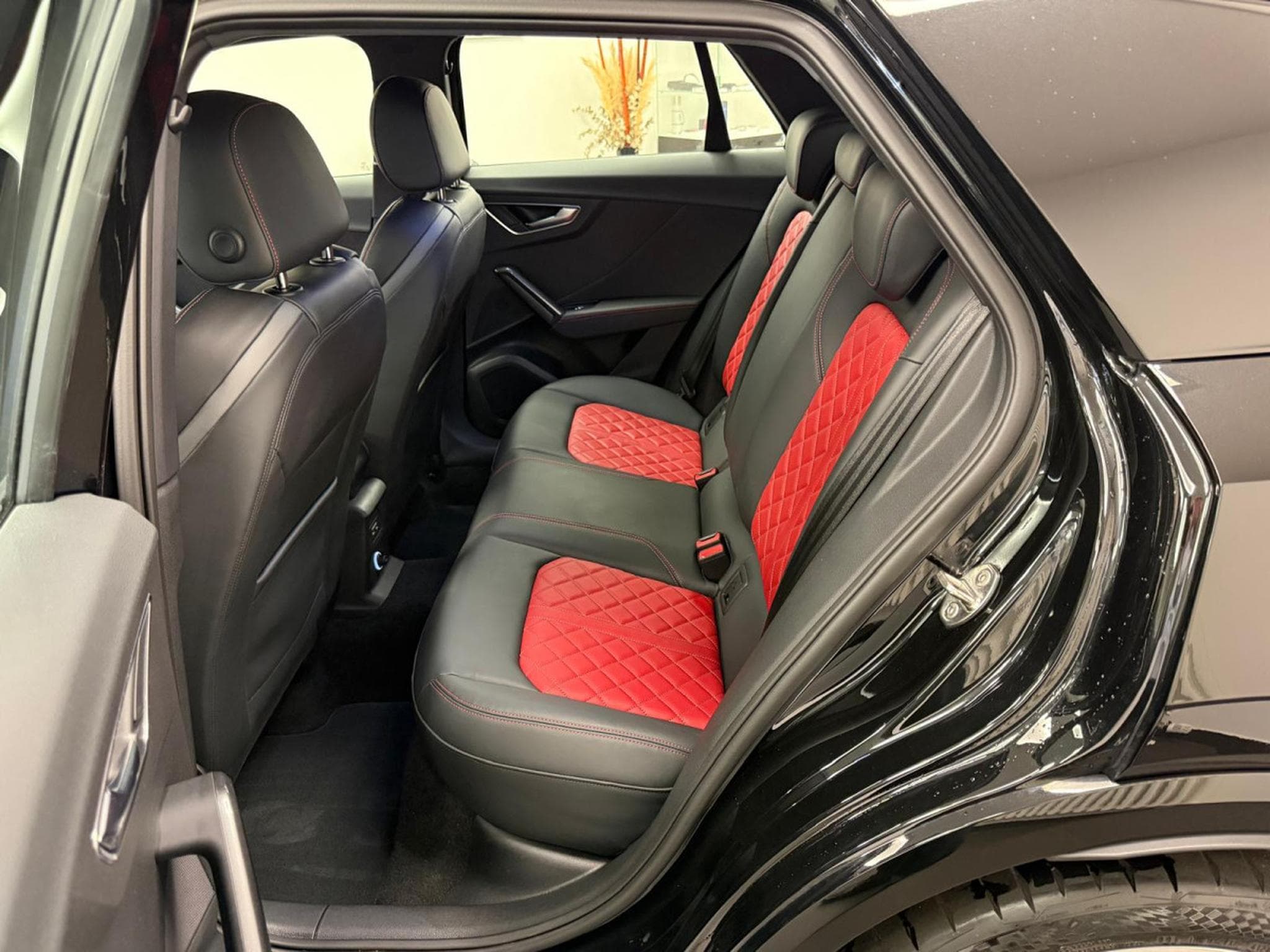 Audi SQ2 TFSI 300 CV / 221 KW quattro S tronic (2019) - Photo 6