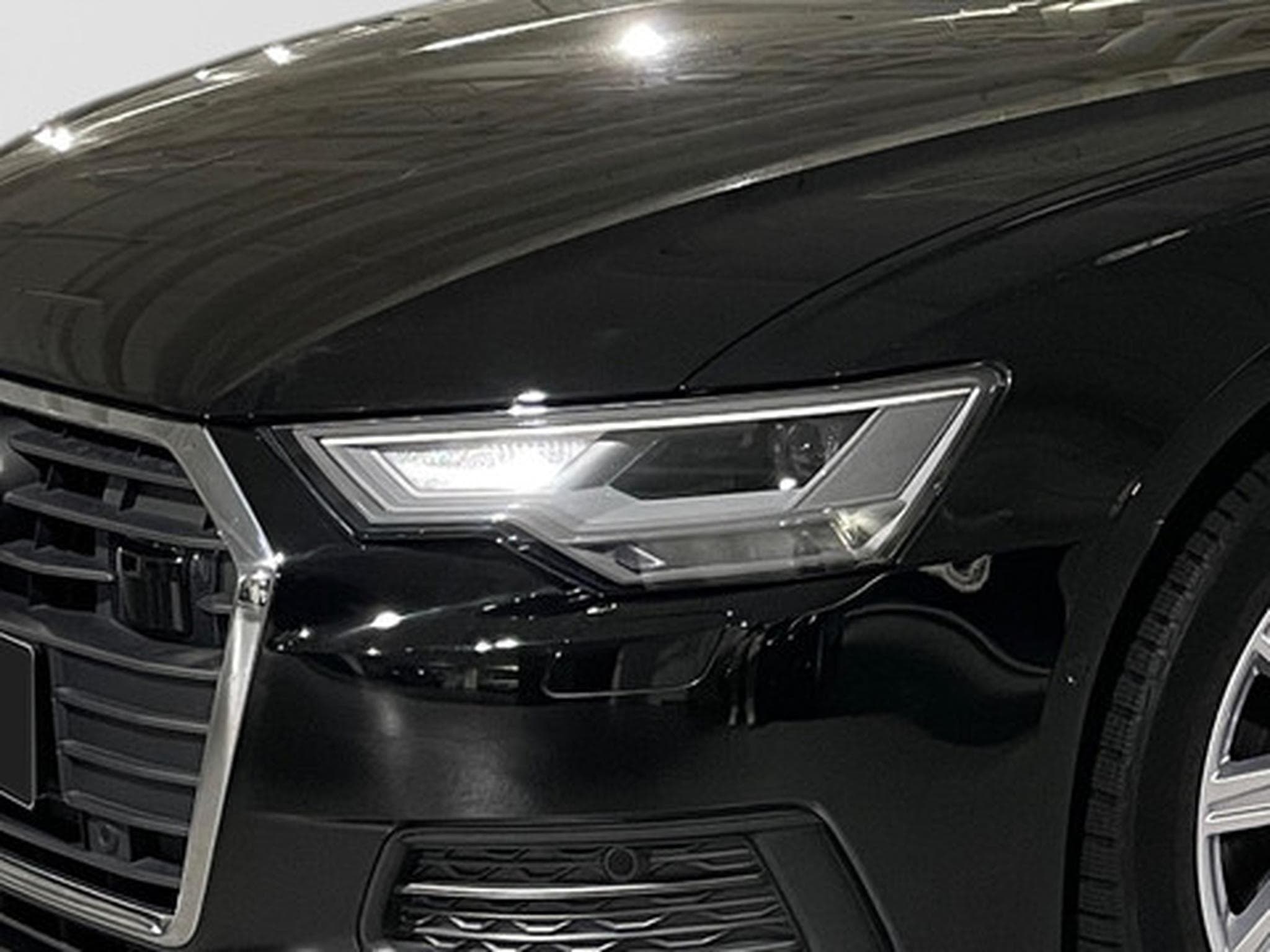 Audi A6 Avant 2.0 TDI AVANT S-Tronic (2023) - Photo 23