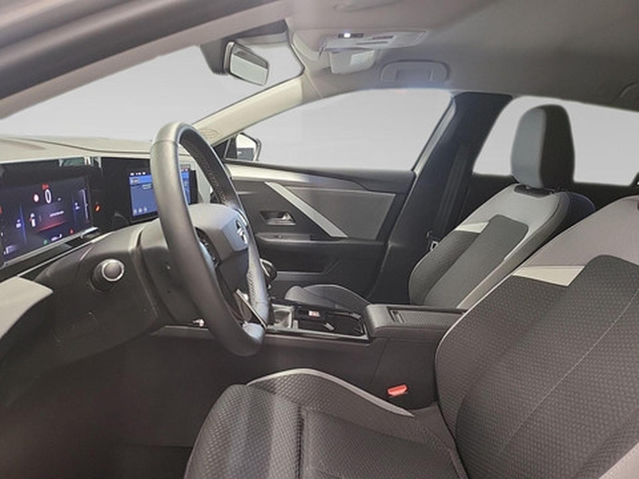 Opel Astra 1.2 SPORTS TOURER Edition (2023) - Photo 9
