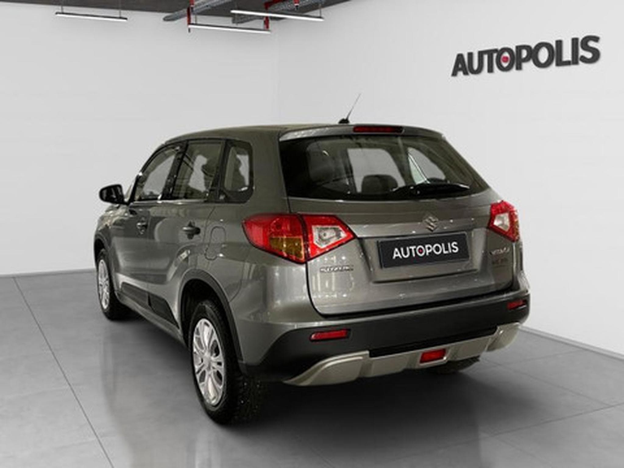 Suzuki Grand Vitara 1.6 Luxe (2019) - Photo 13
