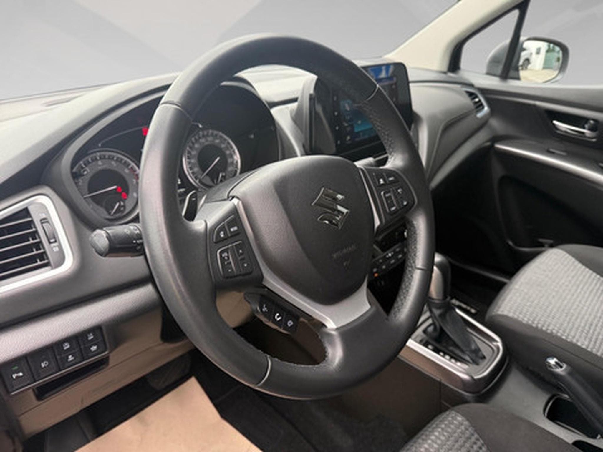 Suzuki S-Cross 1.4 (2022) - Photo 8