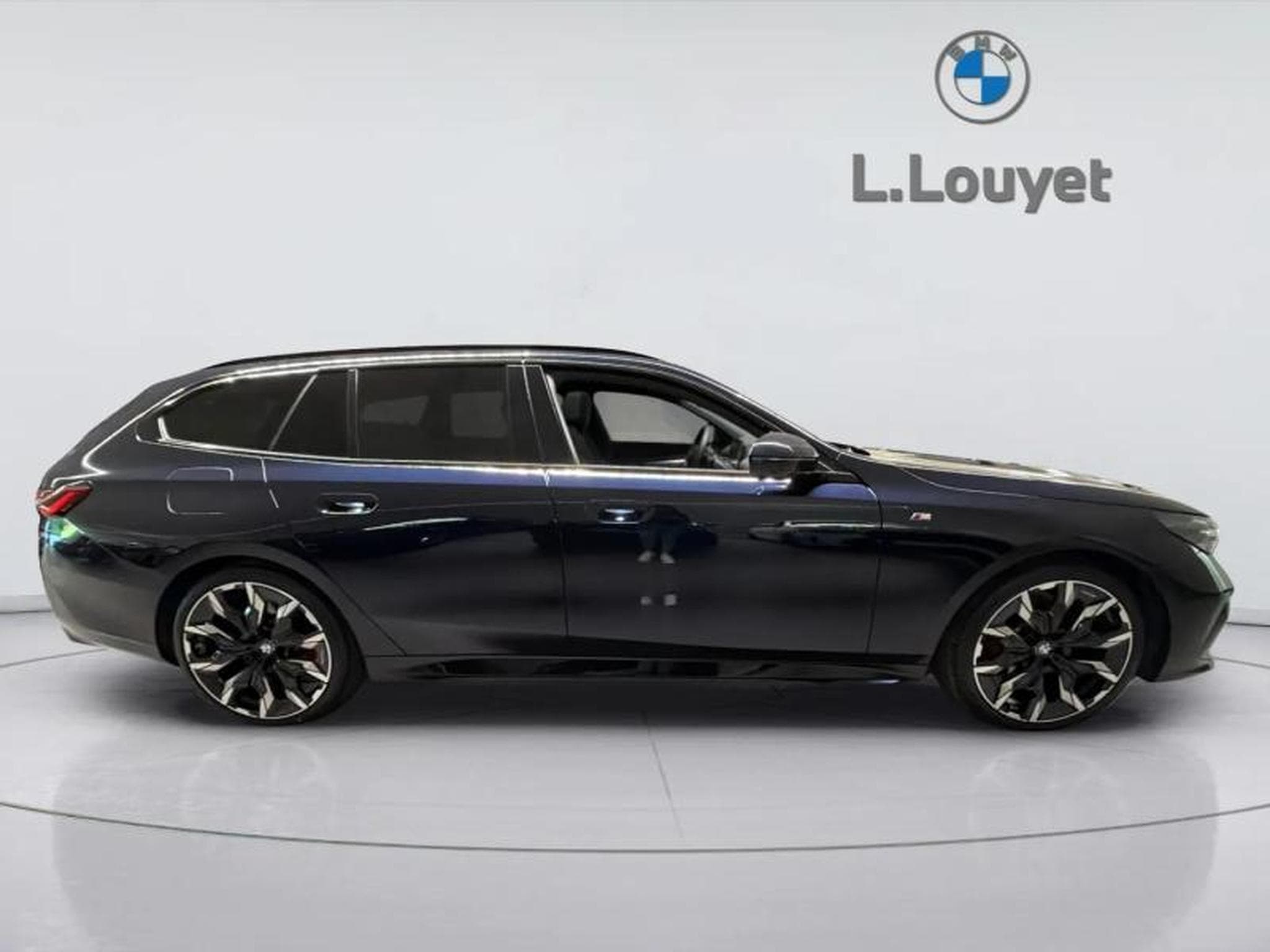 BMW 520 PACK M-PRO (2025) - Photo 3
