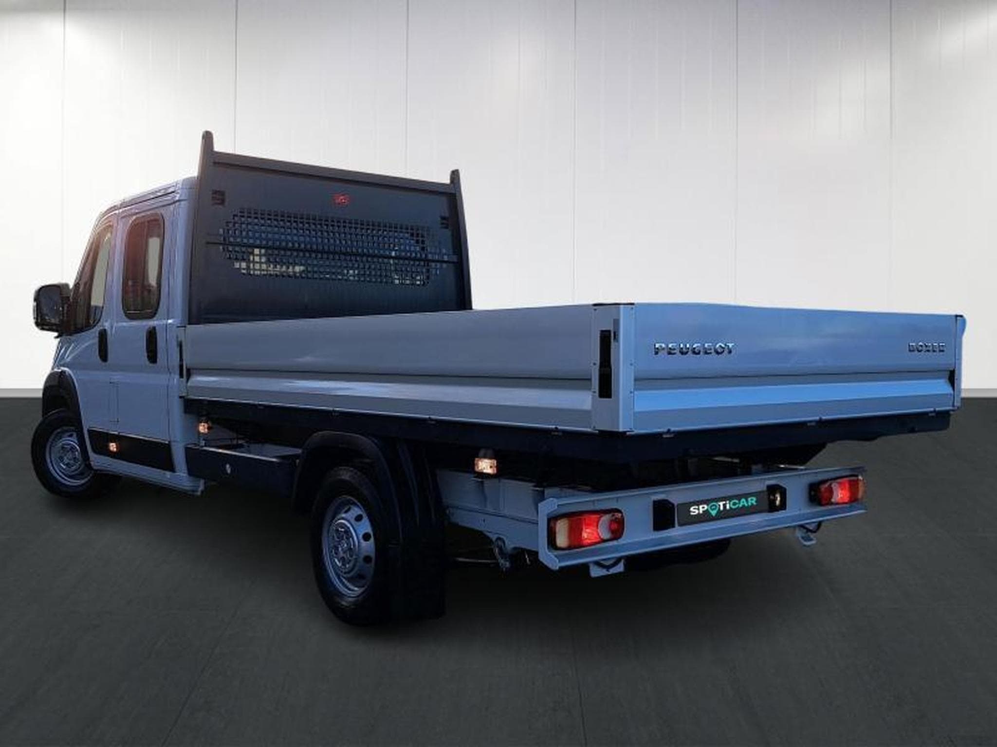 Peugeot Boxer Plateau DC 435 L4 (2024) - Photo 6