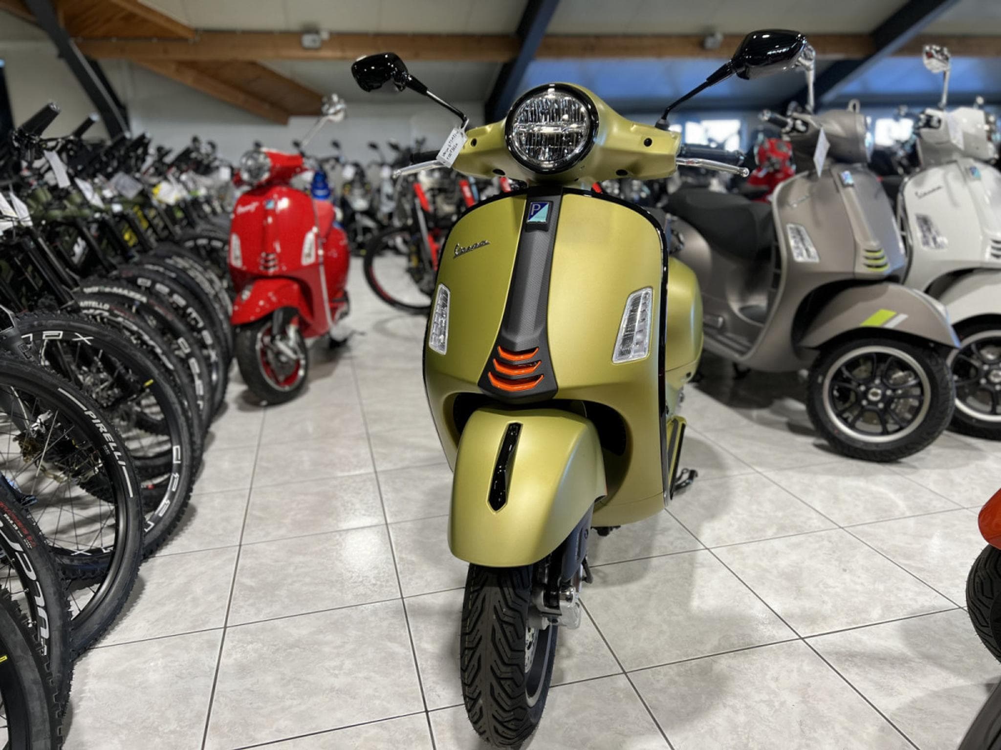 Vespa GTS 125 (2026) - Photo 3