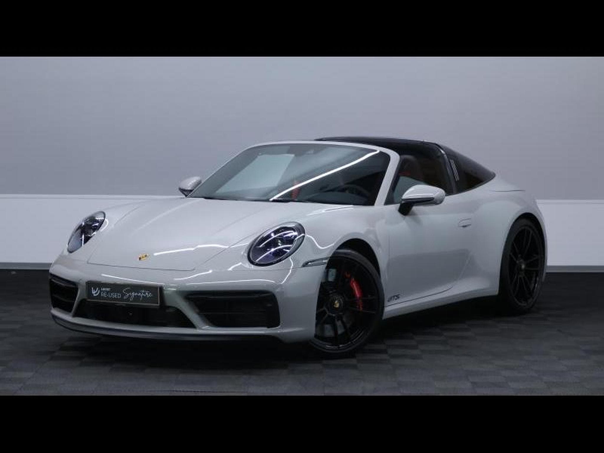 Porsche 911 Targa 4 GTS PDK (2024) - Photo 1