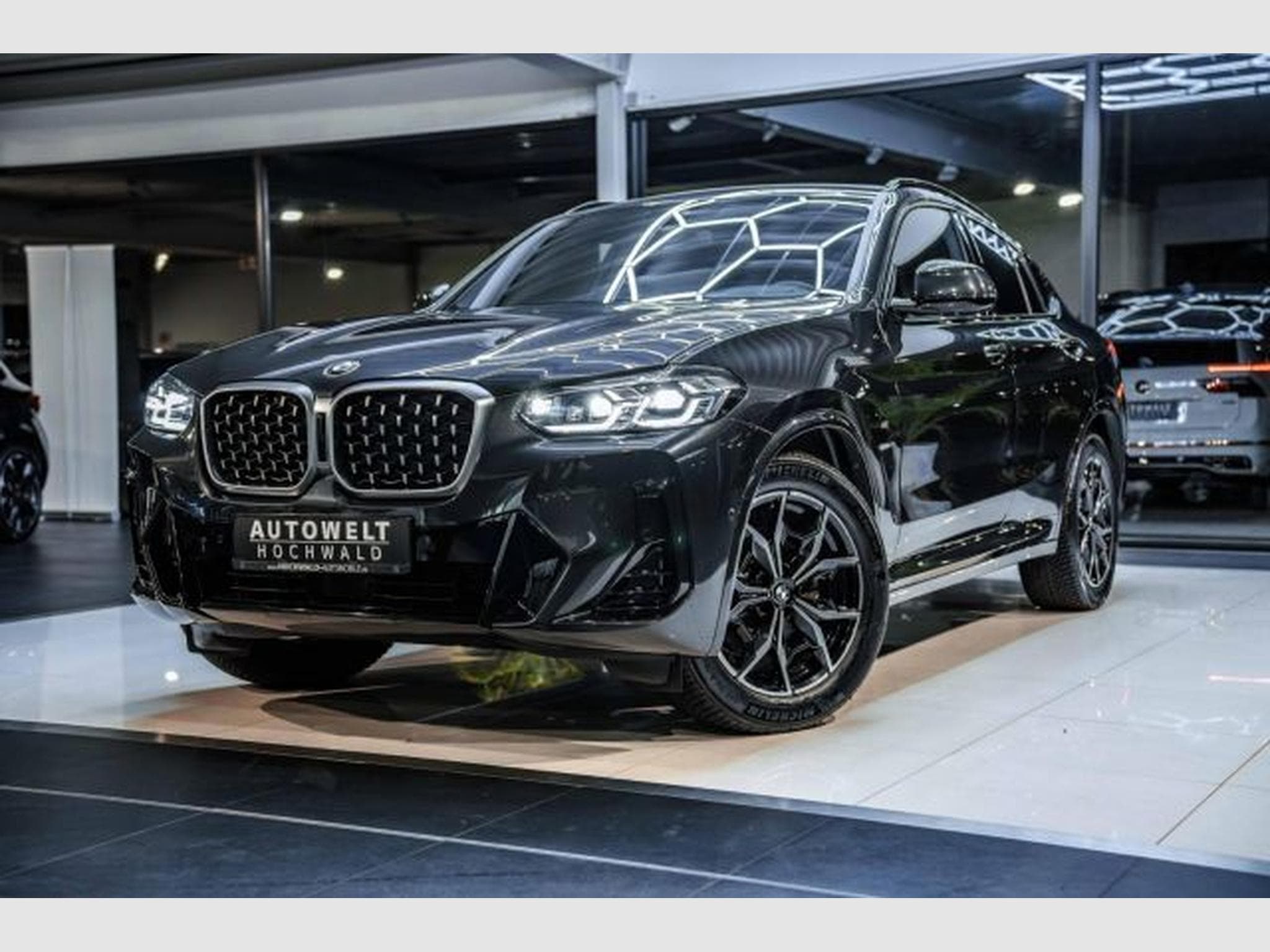 BMW X4 X4 20d xDrive M Sport 8G Laser Live Cockp Assist (2023) - Photo 2