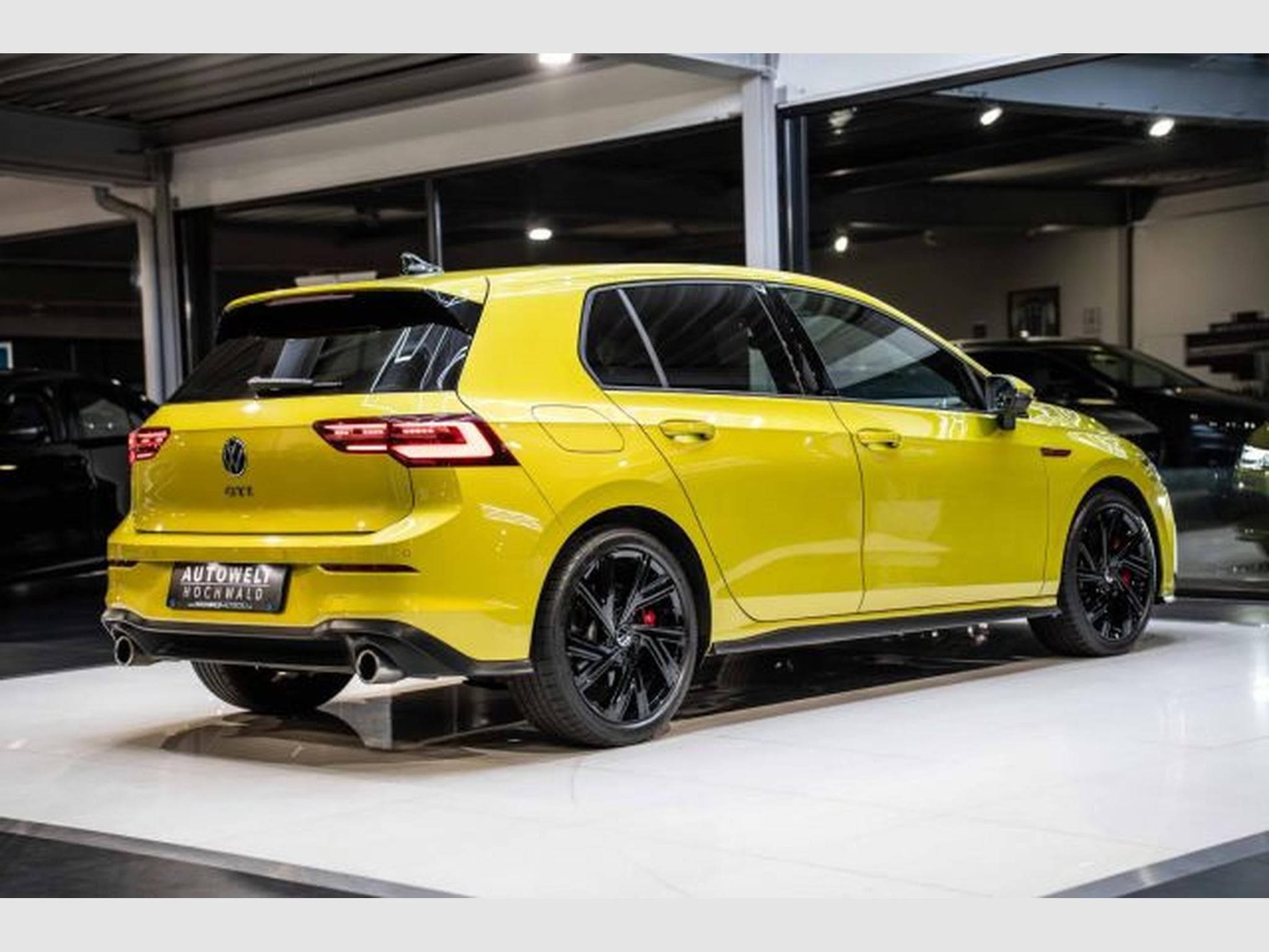VW Golf Golf 8 GTI 2.0 TSI DSG NAVI IQ-LED AHK Side 18 Z (2023) - Photo 15