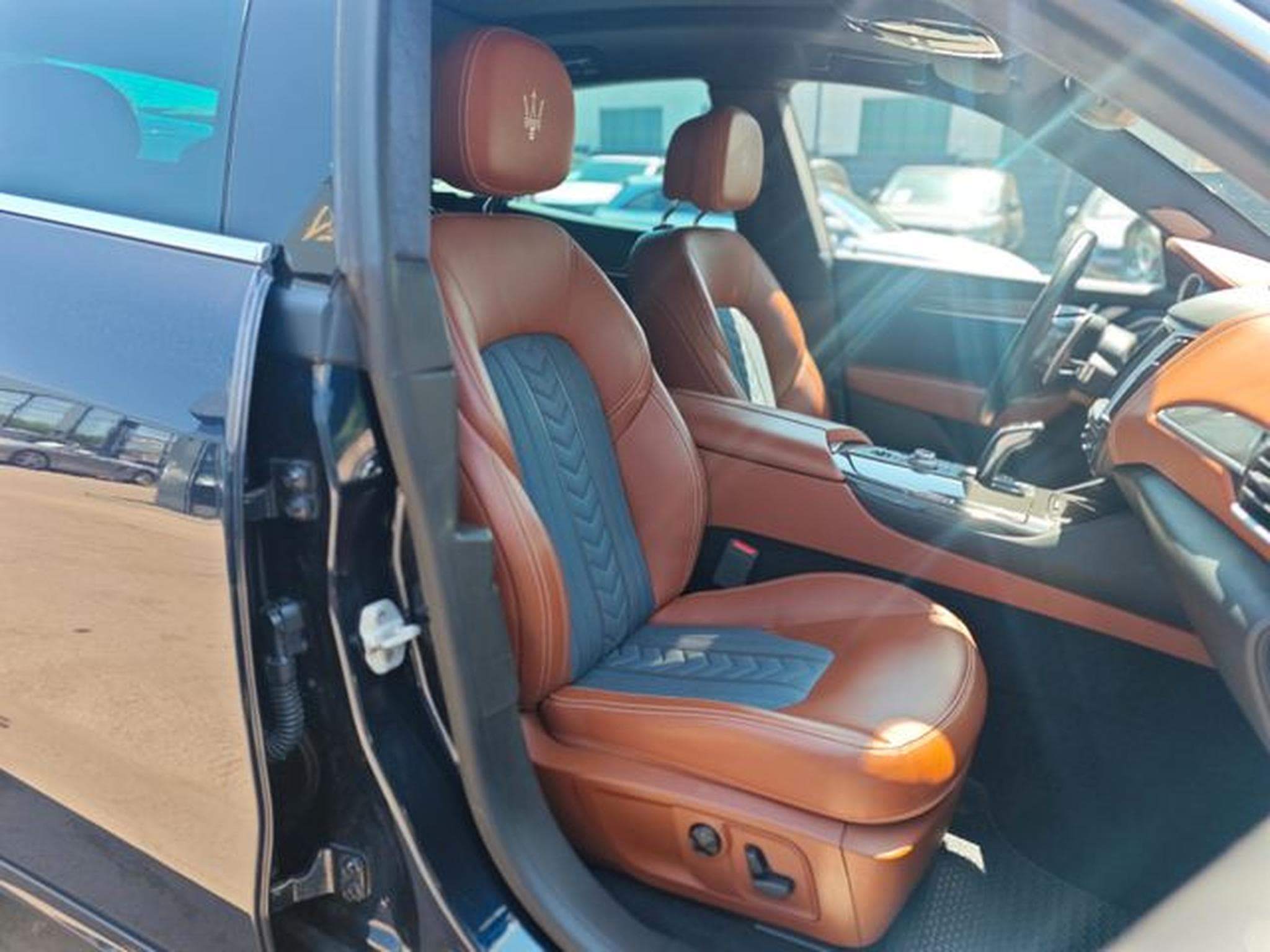Maserati Levante LEVANTE DIESEL *PANO*AUT*LEDER*NAVI*KAM*LUFT* (2019) - Photo 14