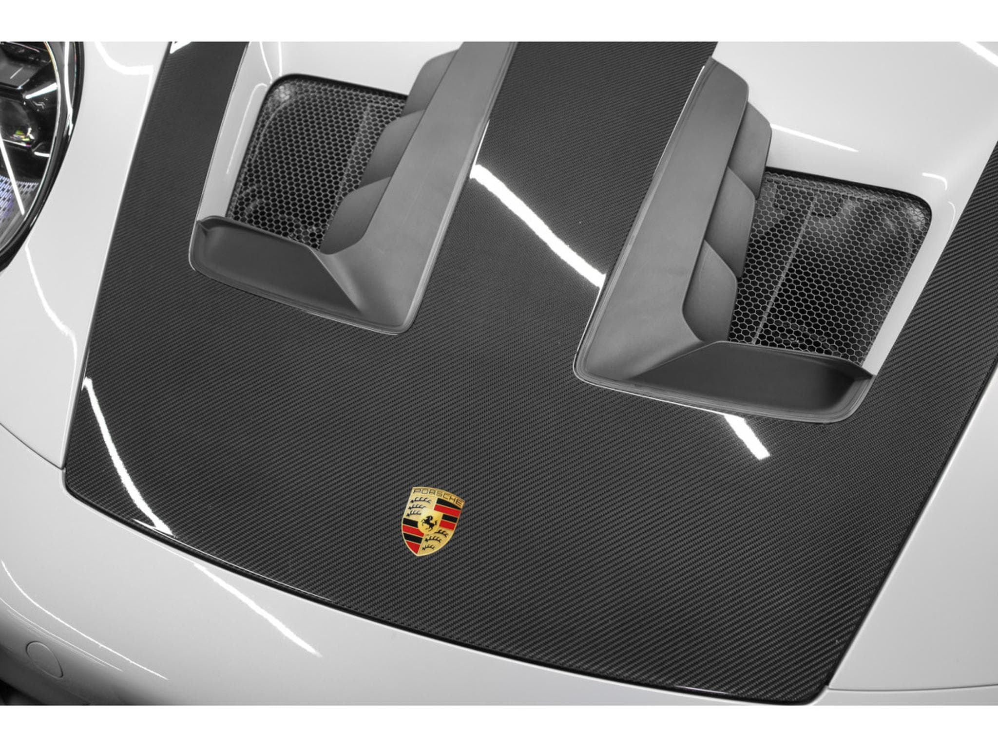 Porsche 911 GT3 RS PDK - PACK WEISSACH (2023) - Photo 24