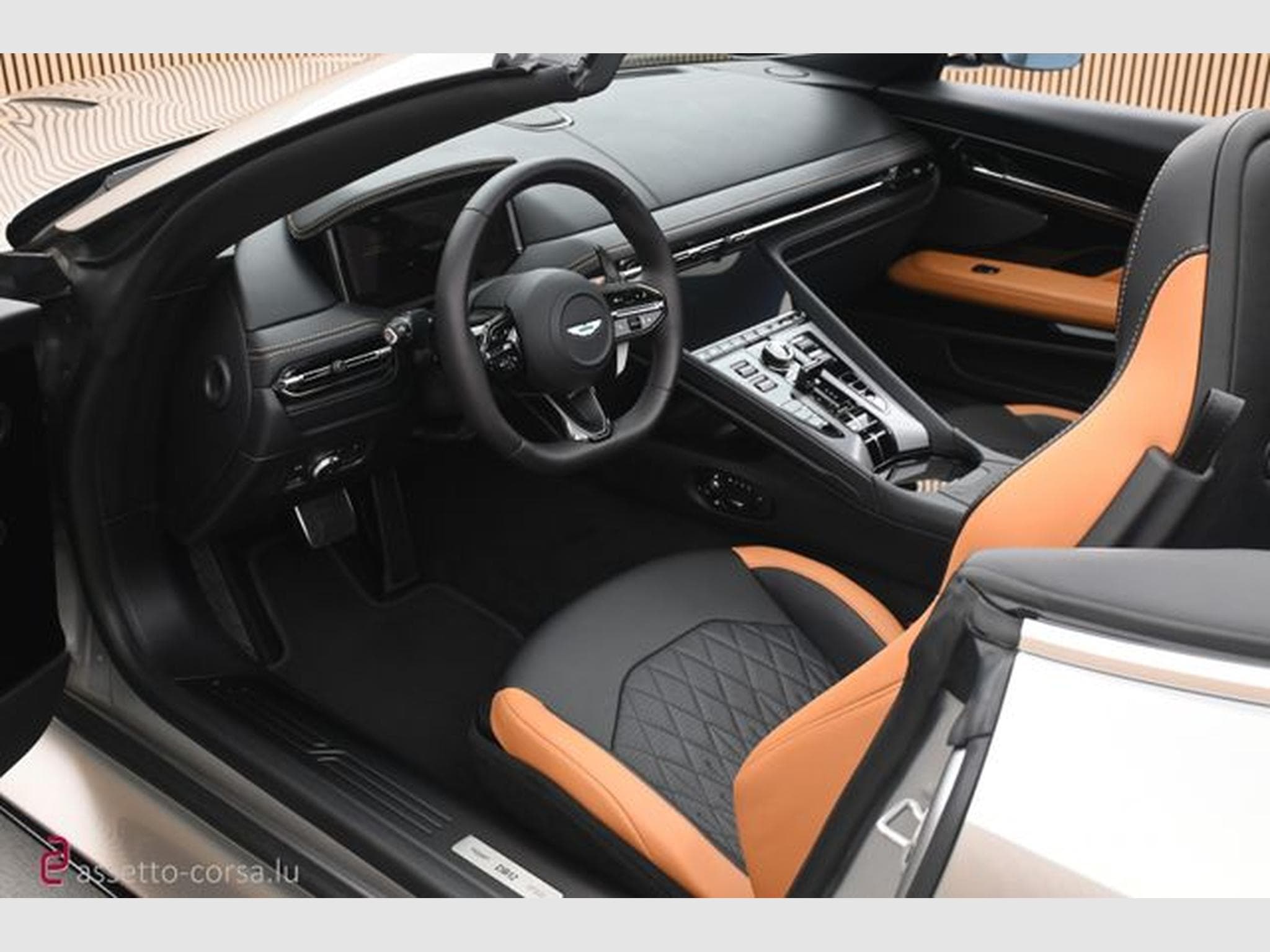 Aston-Martin DB12 DB12 Volante*Dark Chrome*Full PPF *2367km*Mwst. (2024) - Photo 16