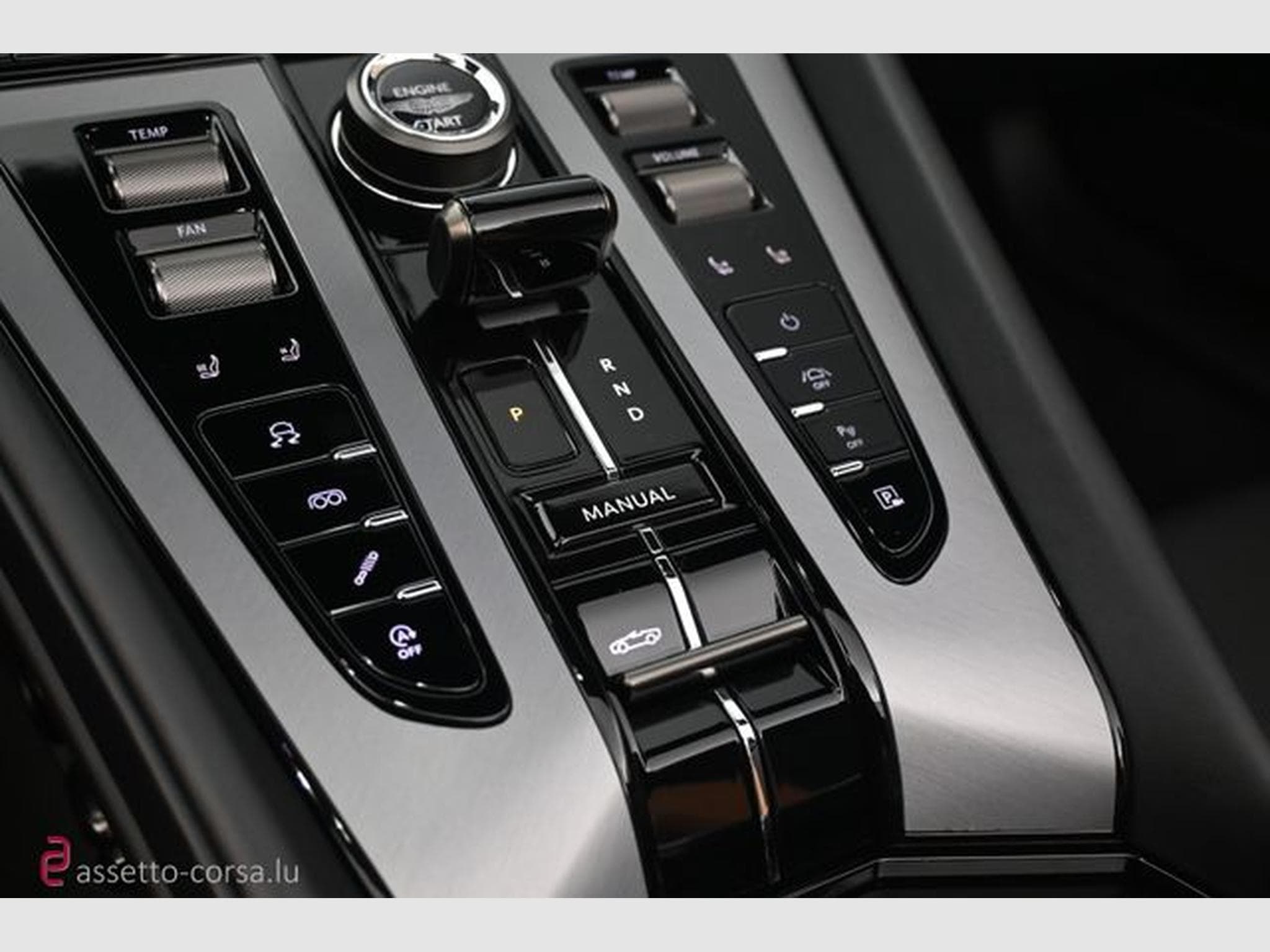 Aston-Martin DB12 DB12 Volante*Dark Chrome*Full PPF *2367km*Mwst. (2024) - Photo 22