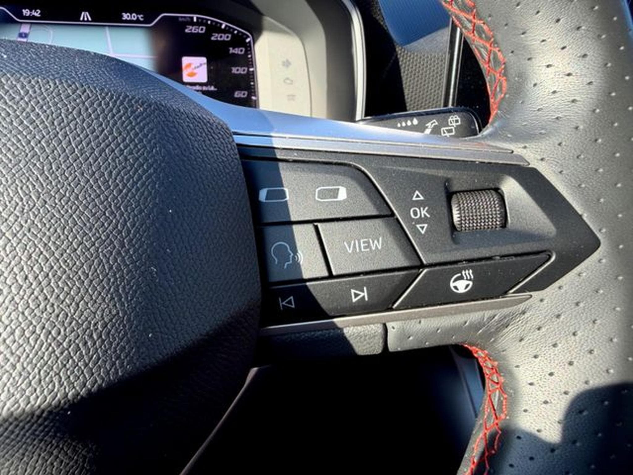 Seat Leon Leon FR 2.0 TDI /NAVI/LED/LHZ/PDC/GARANTIE/ (2022) - Photo 18