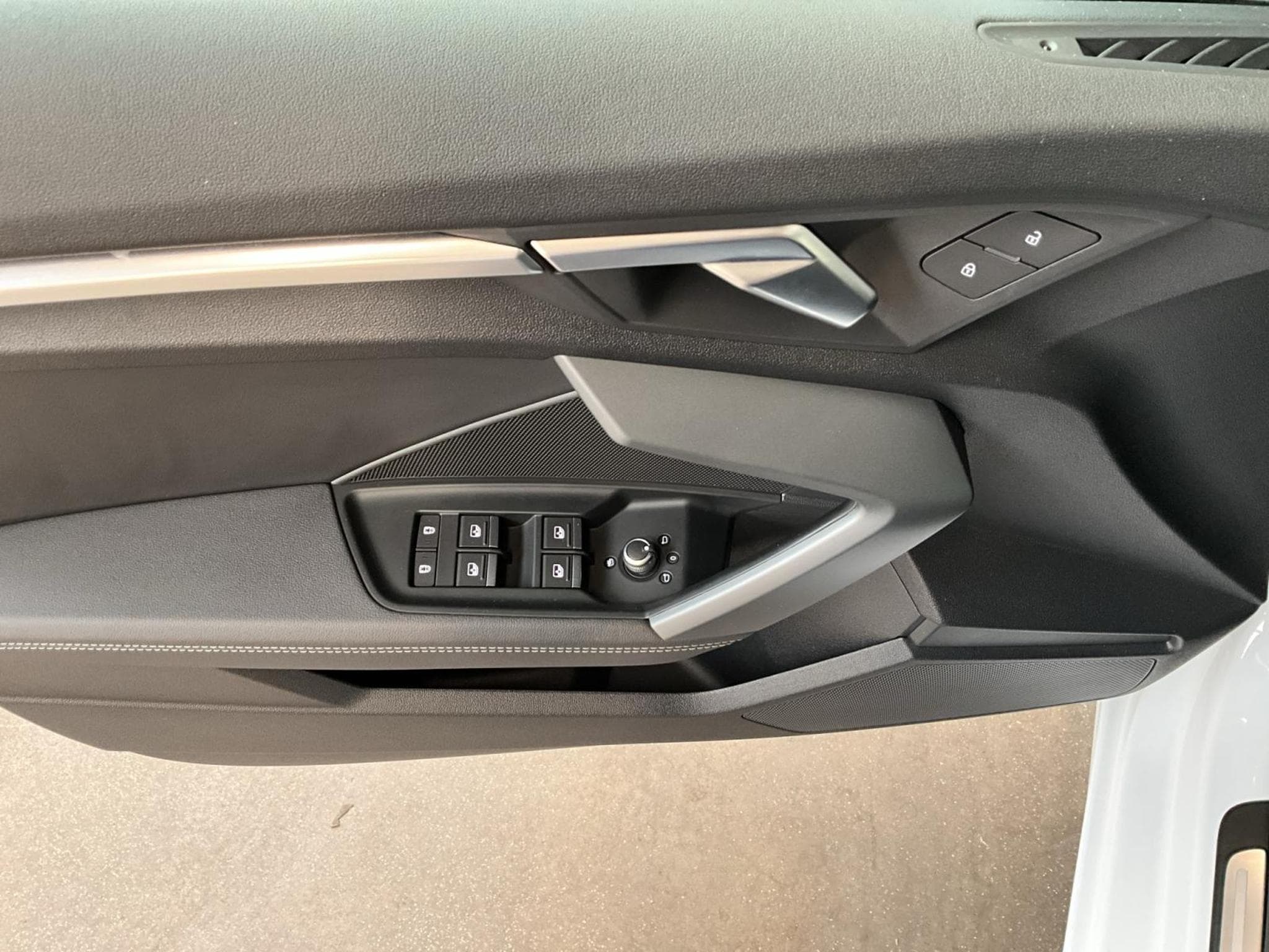 Audi A3 SB+Advanced+30TFSI+S-Tronic (2025) - Photo 10