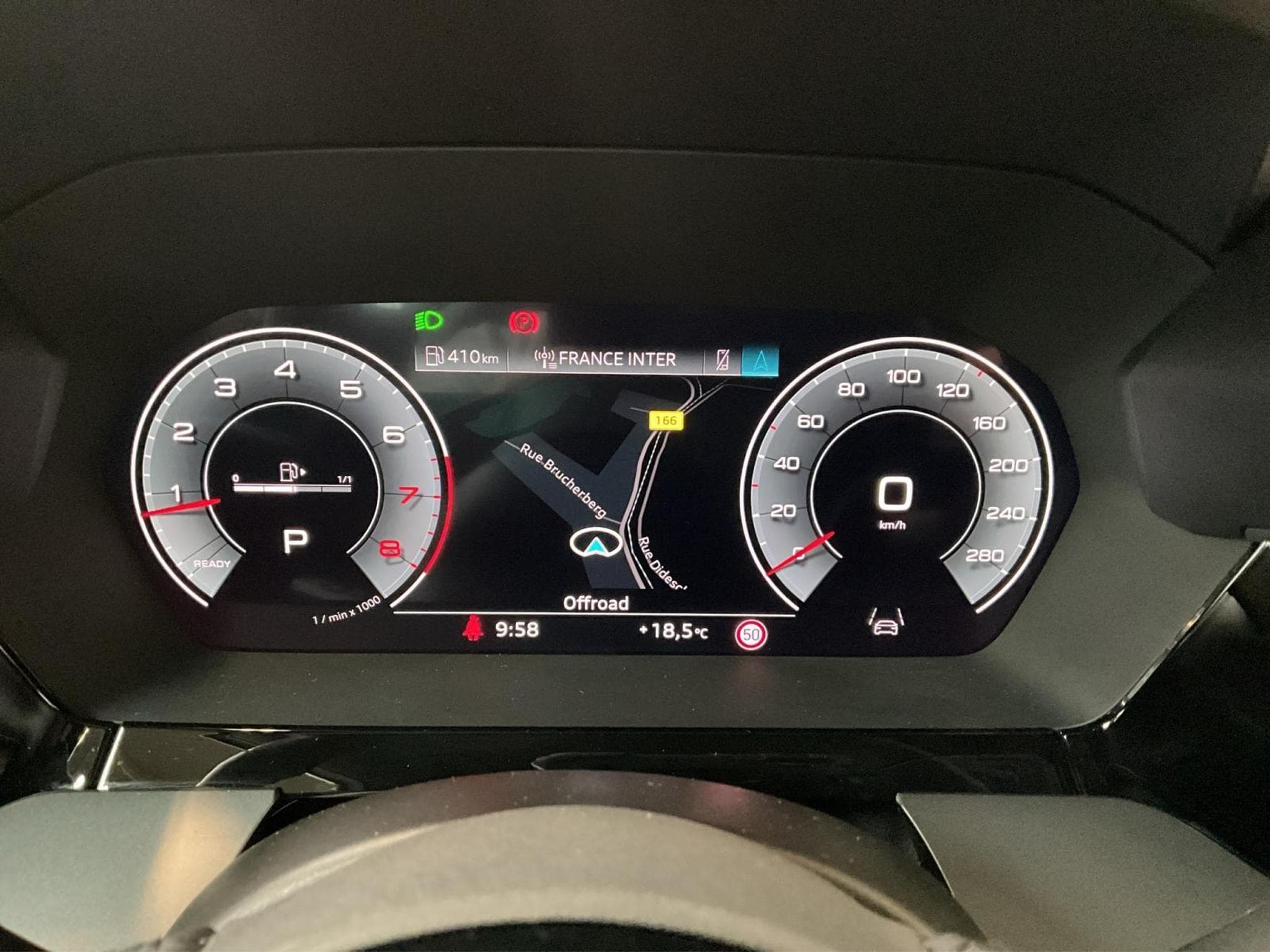 Audi A3 SB+Advanced+30TFSI+S-Tronic (2025) - Photo 13